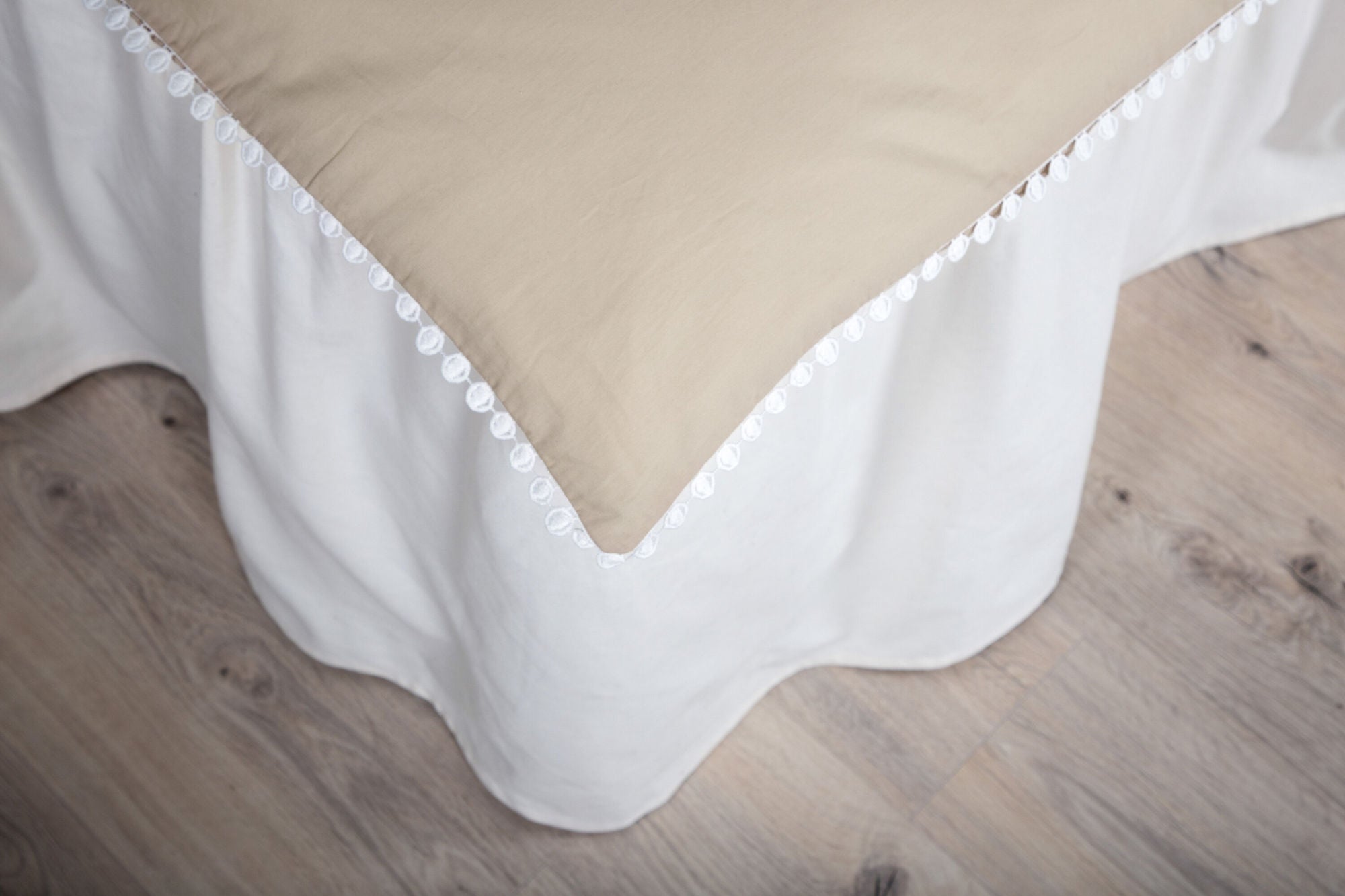 Venture Home Livia Bed Set Cotton sateen - Beige / White decor - 150*200