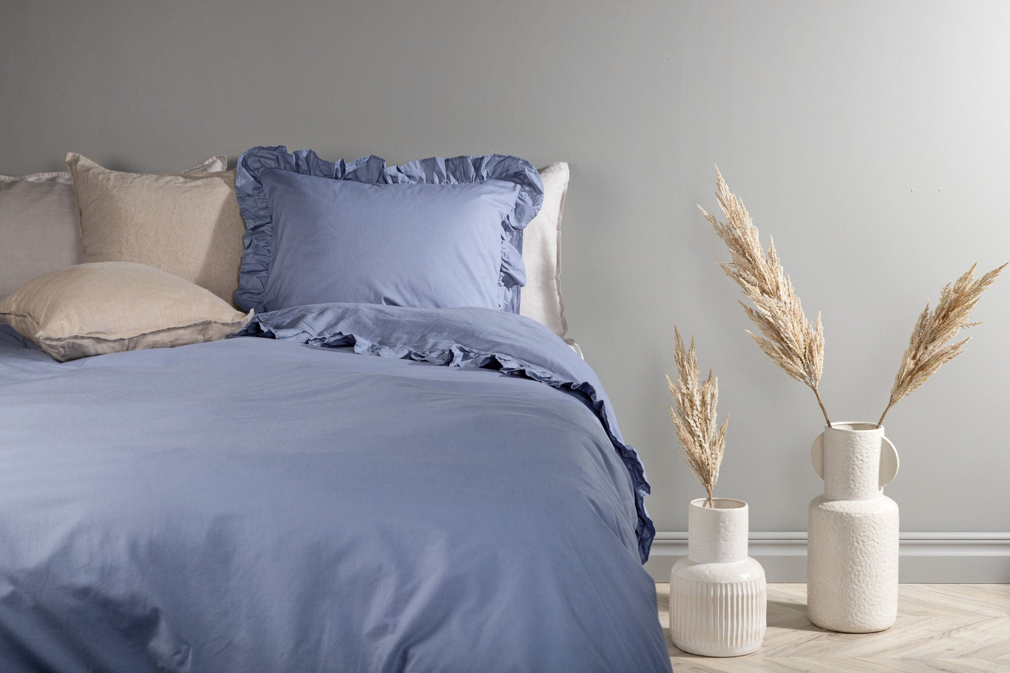 Venture Home Levi Bed Set Cotton w ruffle - Blue - 150*200