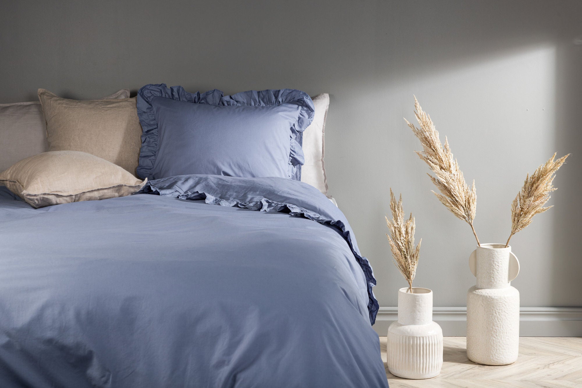 Venture Home Levi Bed Set Cotton w ruffle - Blue - 150*200