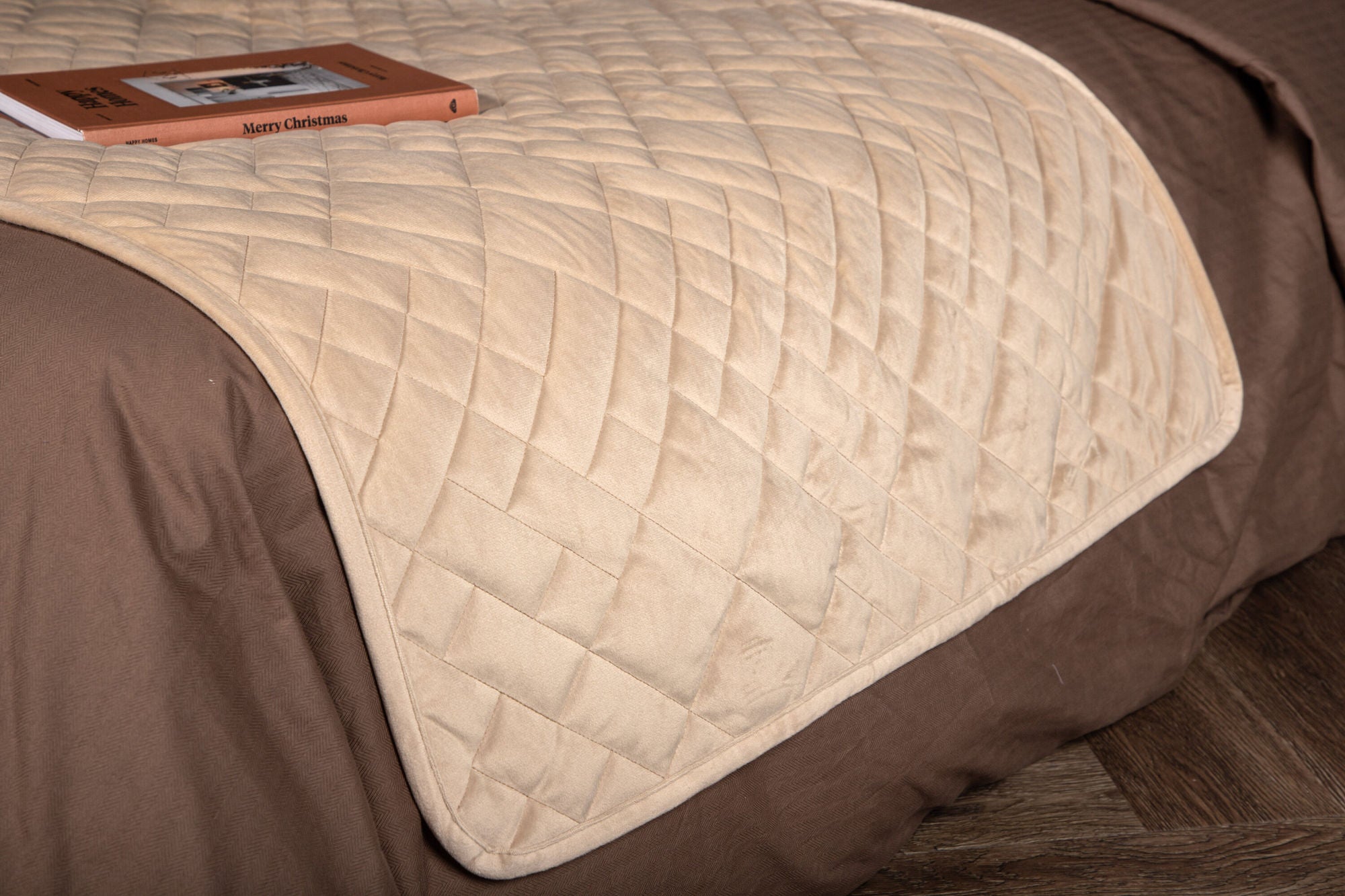 Venture Home Jilly Bedspread Polyester/velvet/microfiber - Beige / - 260*80