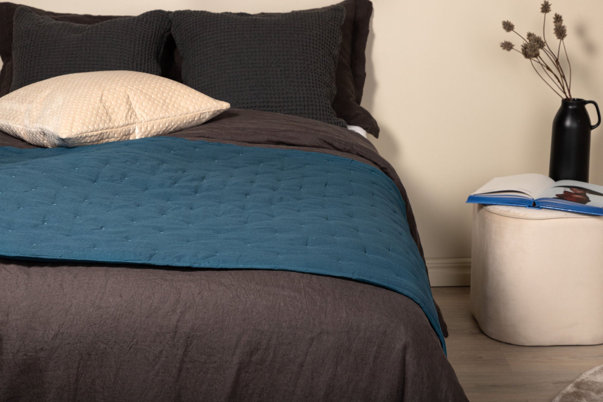 Venture Home Sally Bedspread Microfiber - Blue / - 80*260