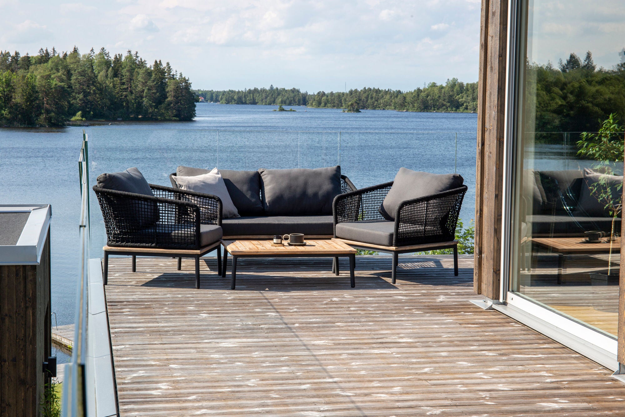 Venture Home Andorra Sofa Set - Black Alu / Acacia / Black Rope / Grey Cushion