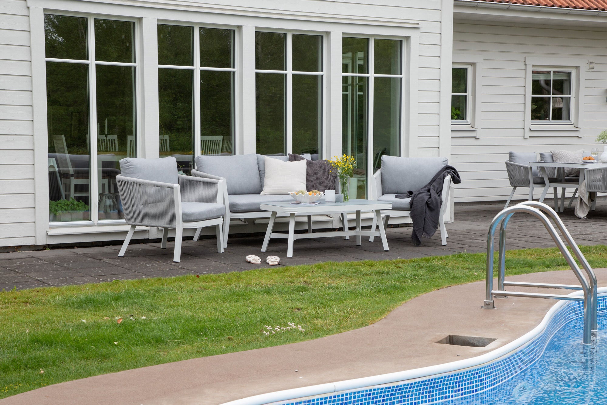 Venture Home Virya Lounge set (3+2+1) White alu / Grey rope / grey cushion