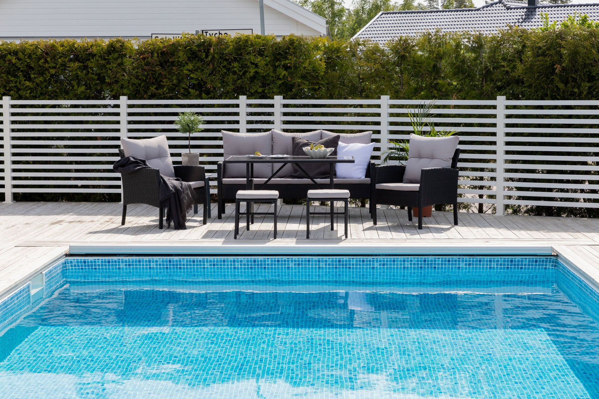 Venture Home Knock sofa Set - Black Wicker - Grey Cushion