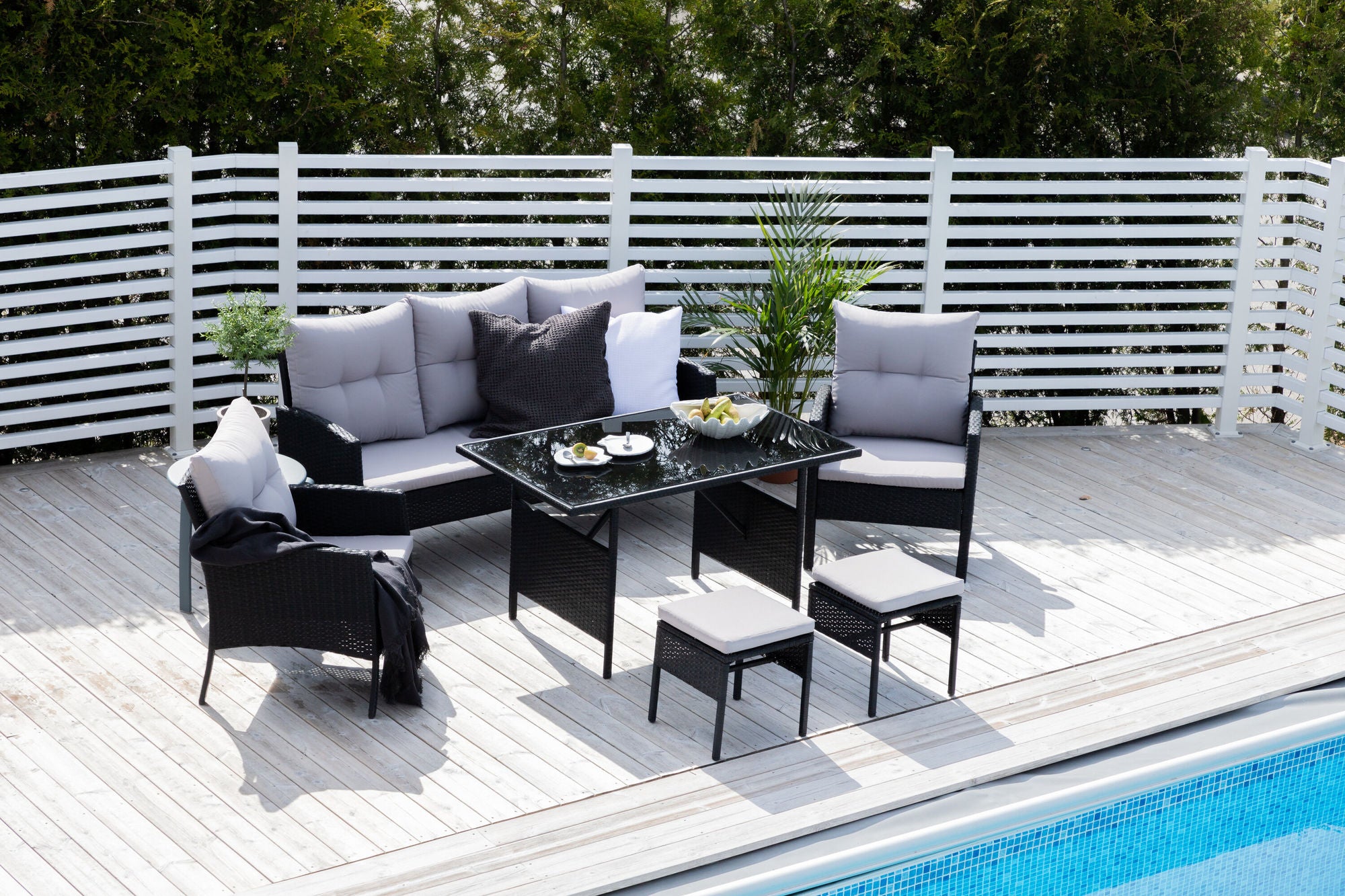Venture Home Knock sofa Set - Black Wicker - Grey Cushion