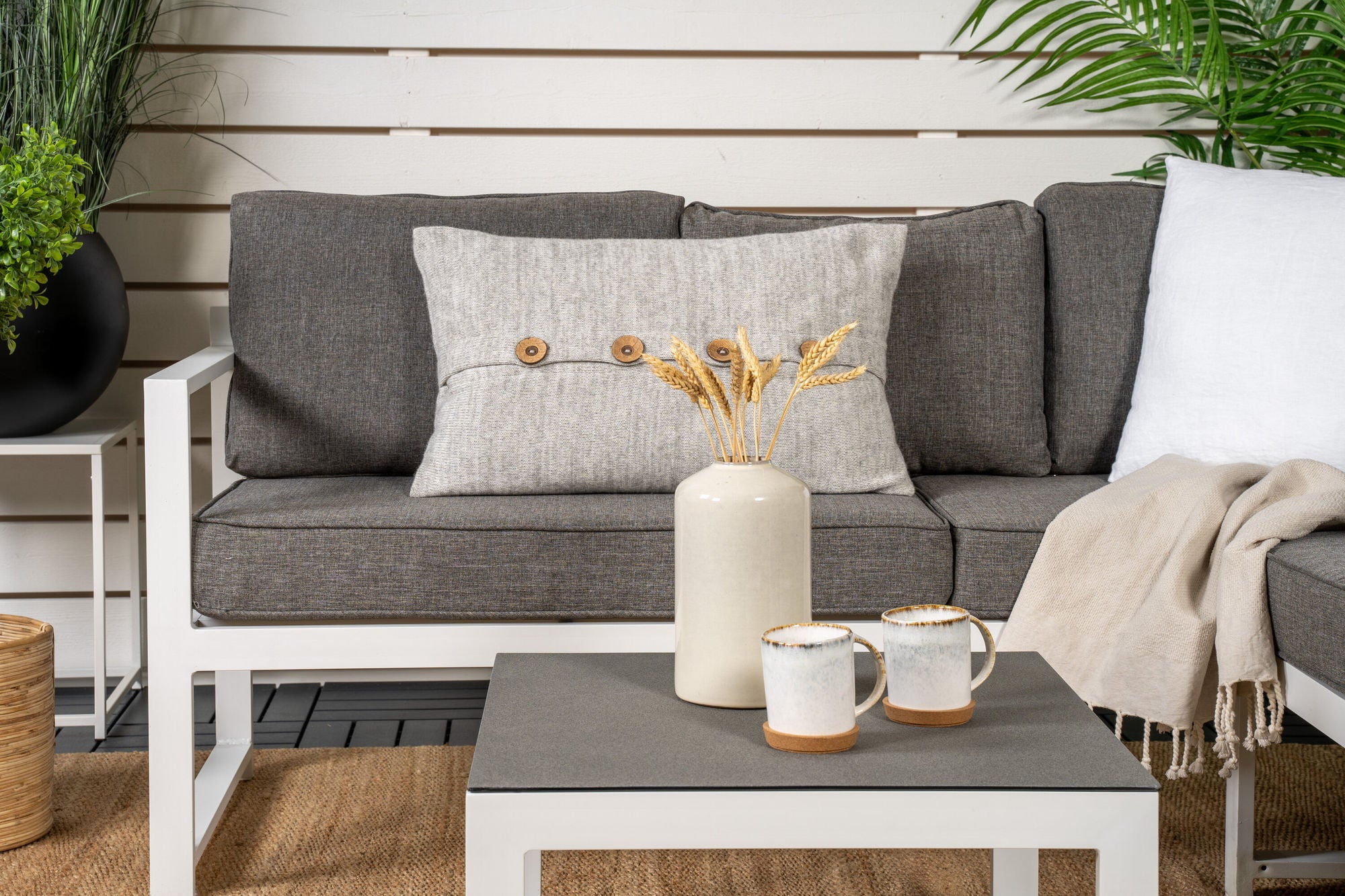 Venture Home Salvador hjørne Sofa - White / Grey cushions