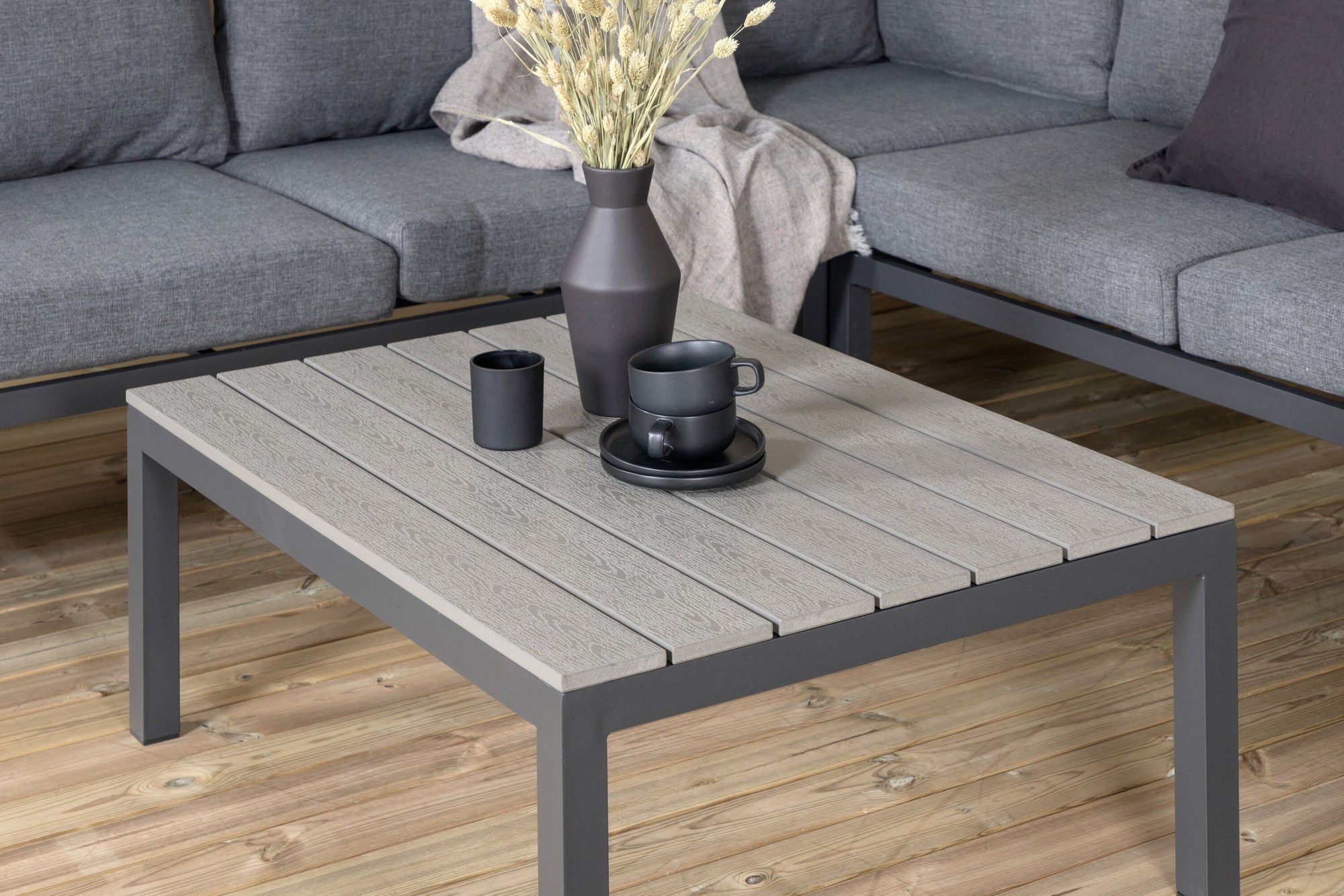 Venture Home Odense sofa set- - BLACK alu / Grey Cushion / Grey Aintwood