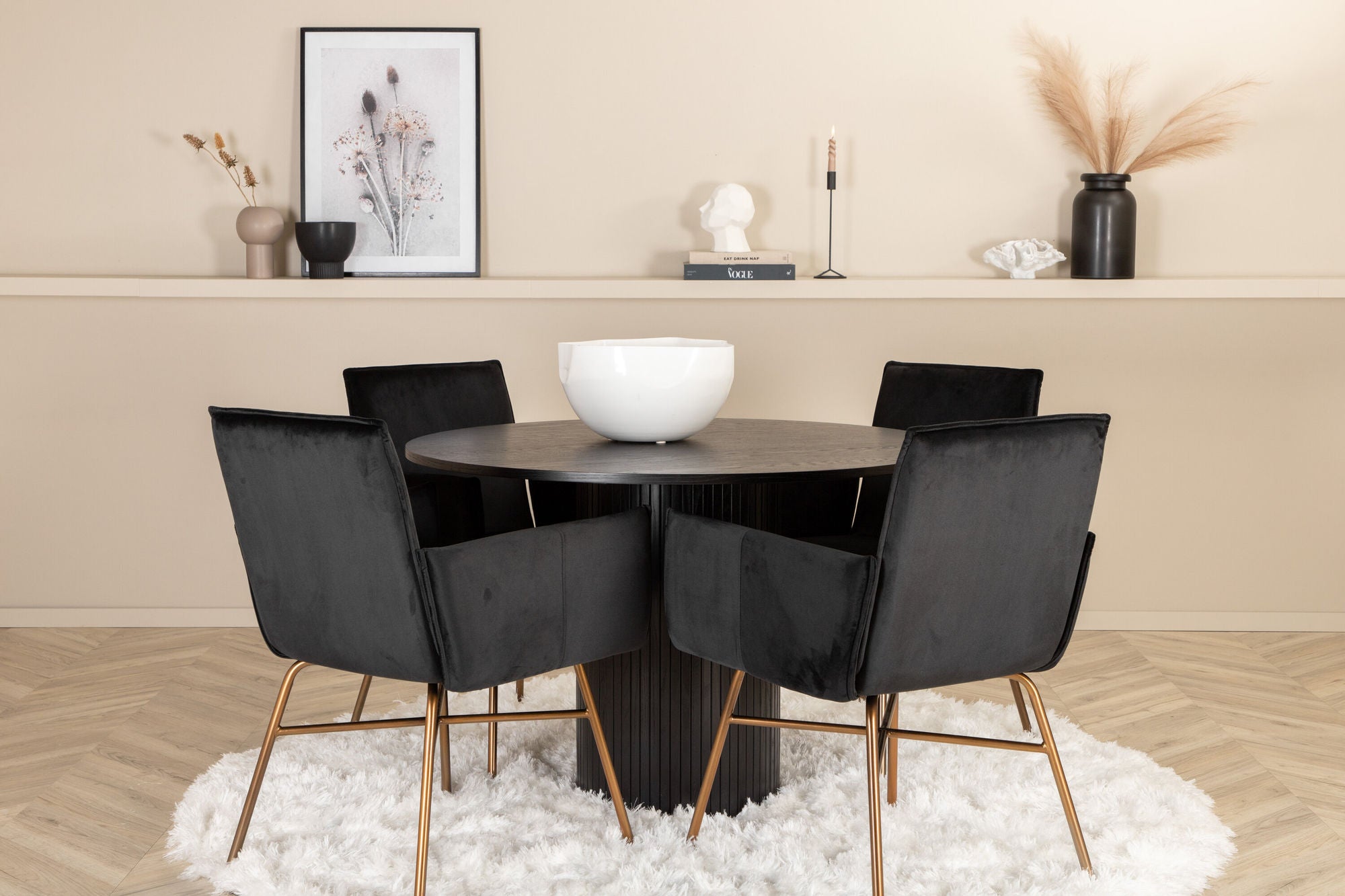 Venture Home Bianca rund spisebord - Black / Black Veneer+Petra stol - Distressed Copper / Black Velvet_4