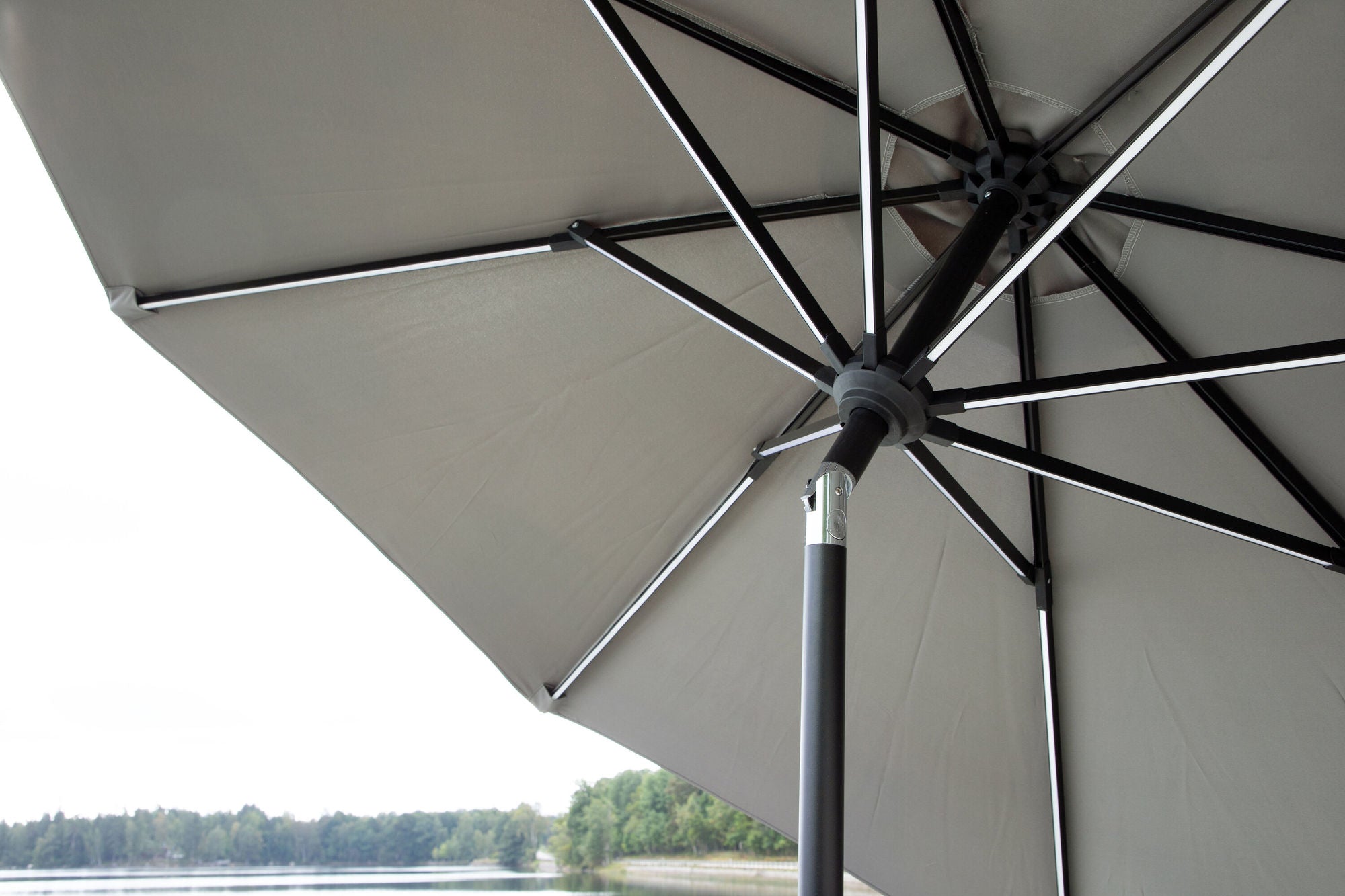 Venture Home Sabal - Umbrella with LED- Grey - - 270cm