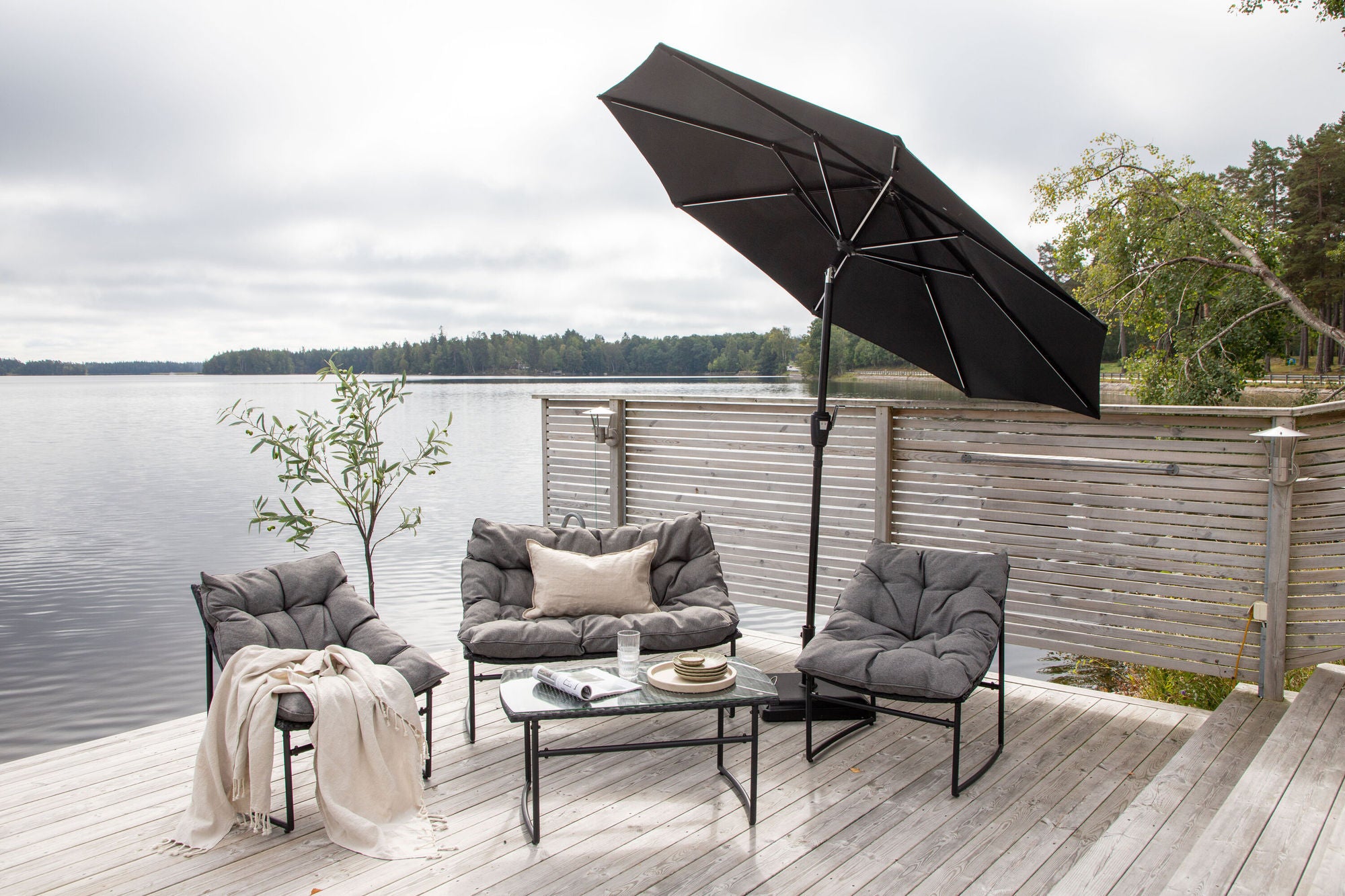 Venture Home Sabal - Umbrella with LED- Black - - 270cm