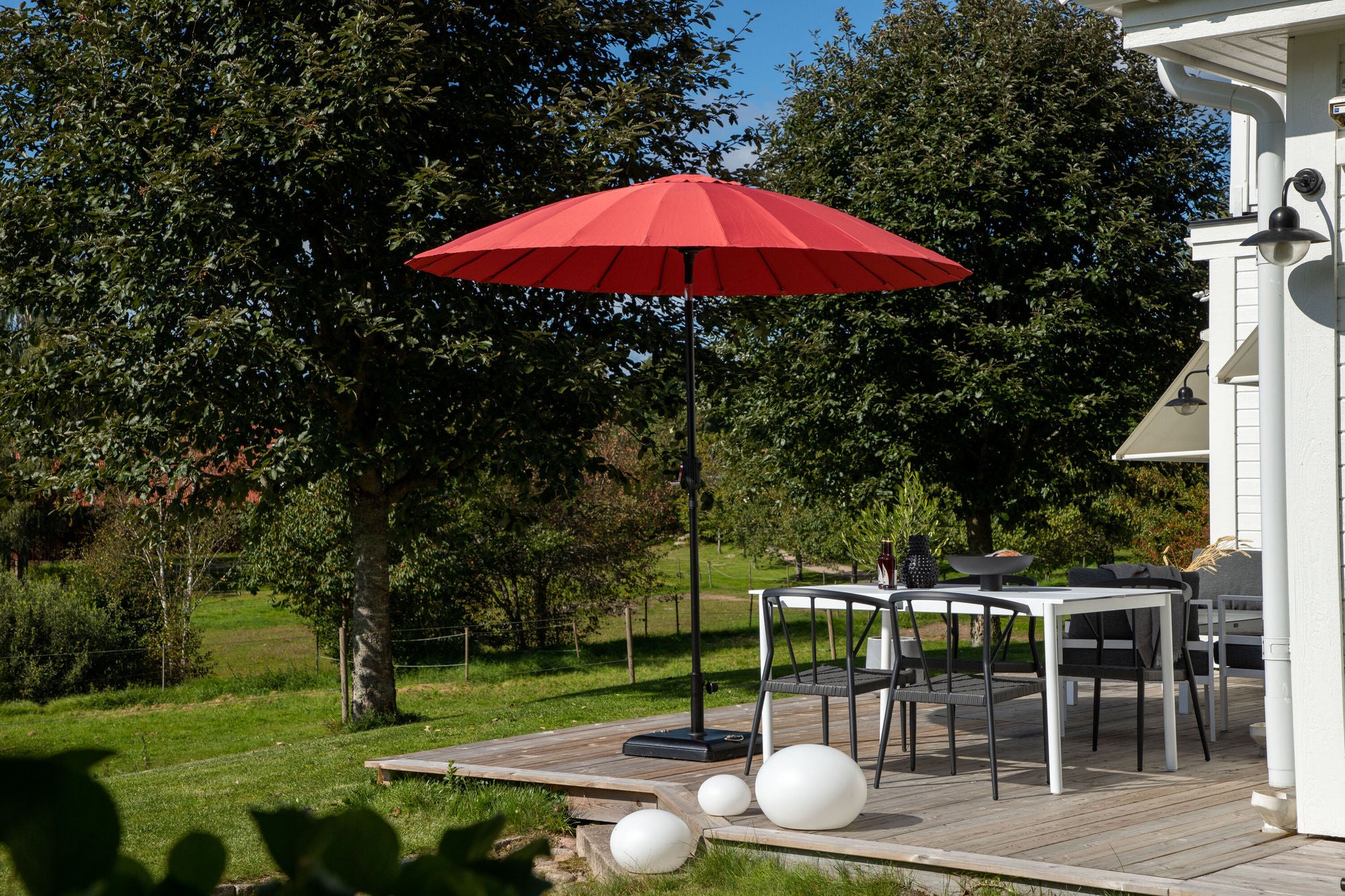 Venture Home Palmetto - Umbrella w. tilt- Red - - 270cm
