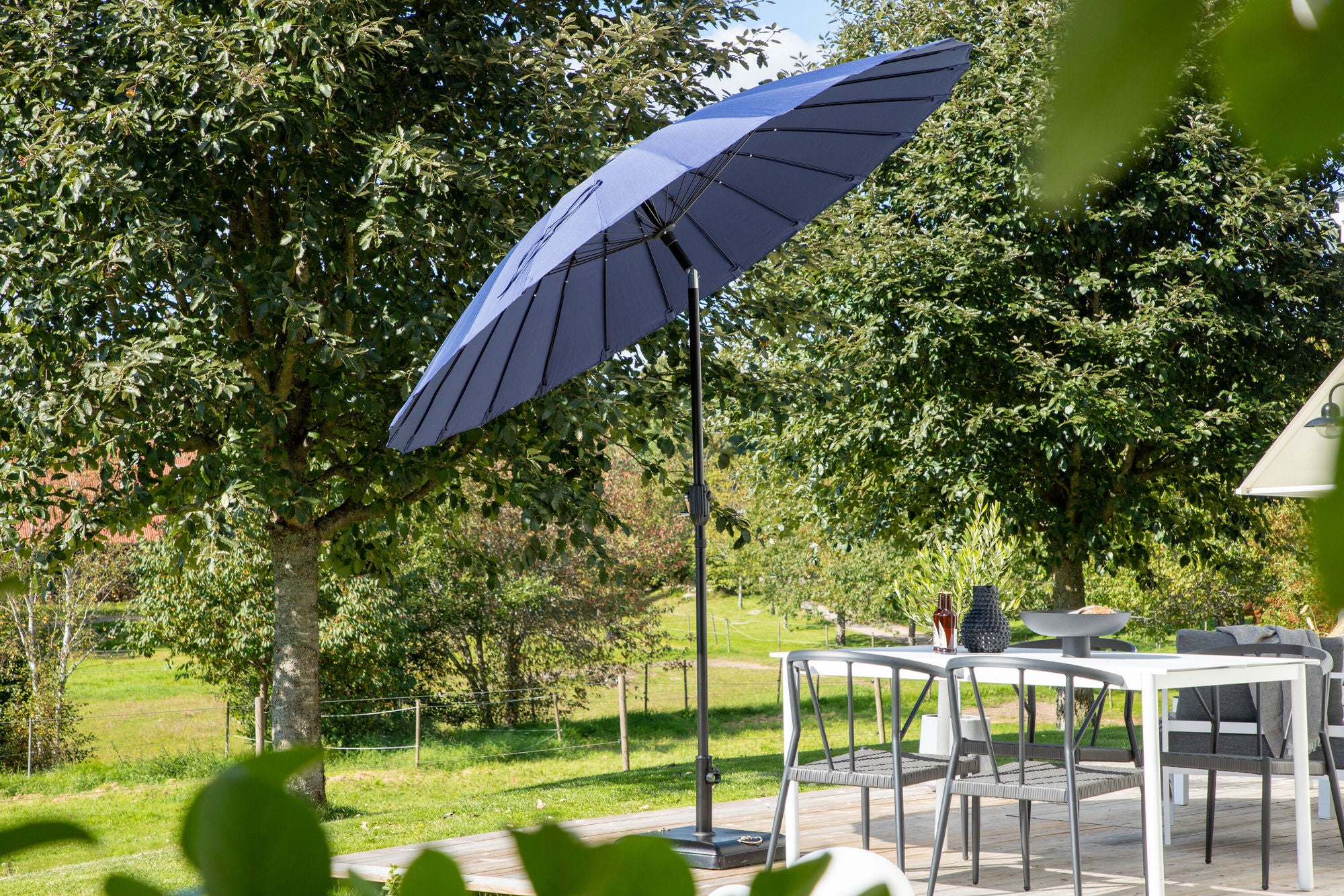 Venture Home Palmetto - Umbrella w. tilt- Blue - - 270cm
