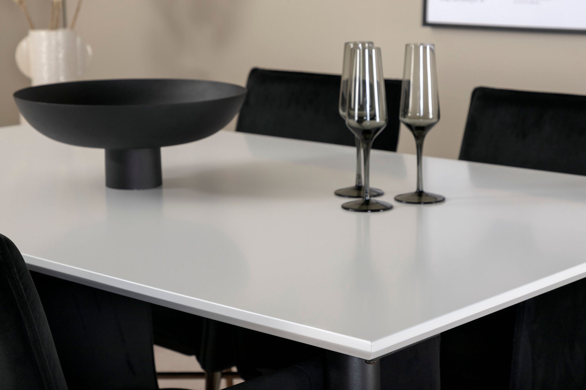 Venture Home Jimmy spisebord - Black / White HPL+Petra stol - Distressed Copper / Black Velvet_4