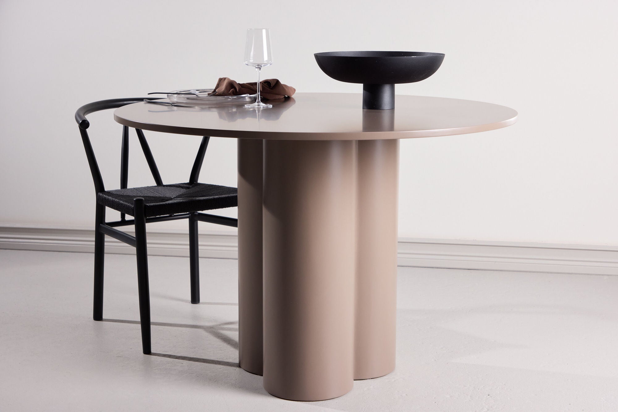 Venture Home Olivia spisebord ⌀110 - Dark Brown