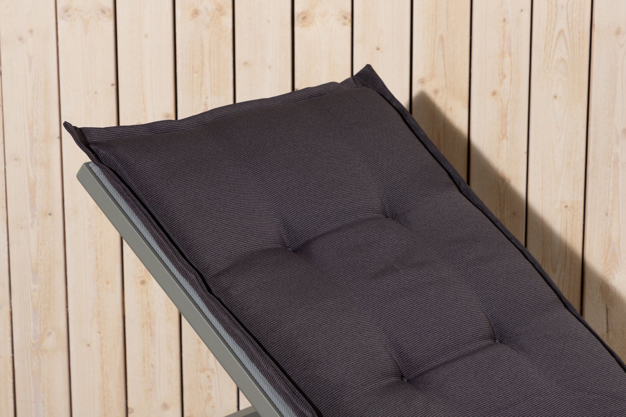 Venture Home Hanna Cushion for Sun Lounge  - Dark Grey