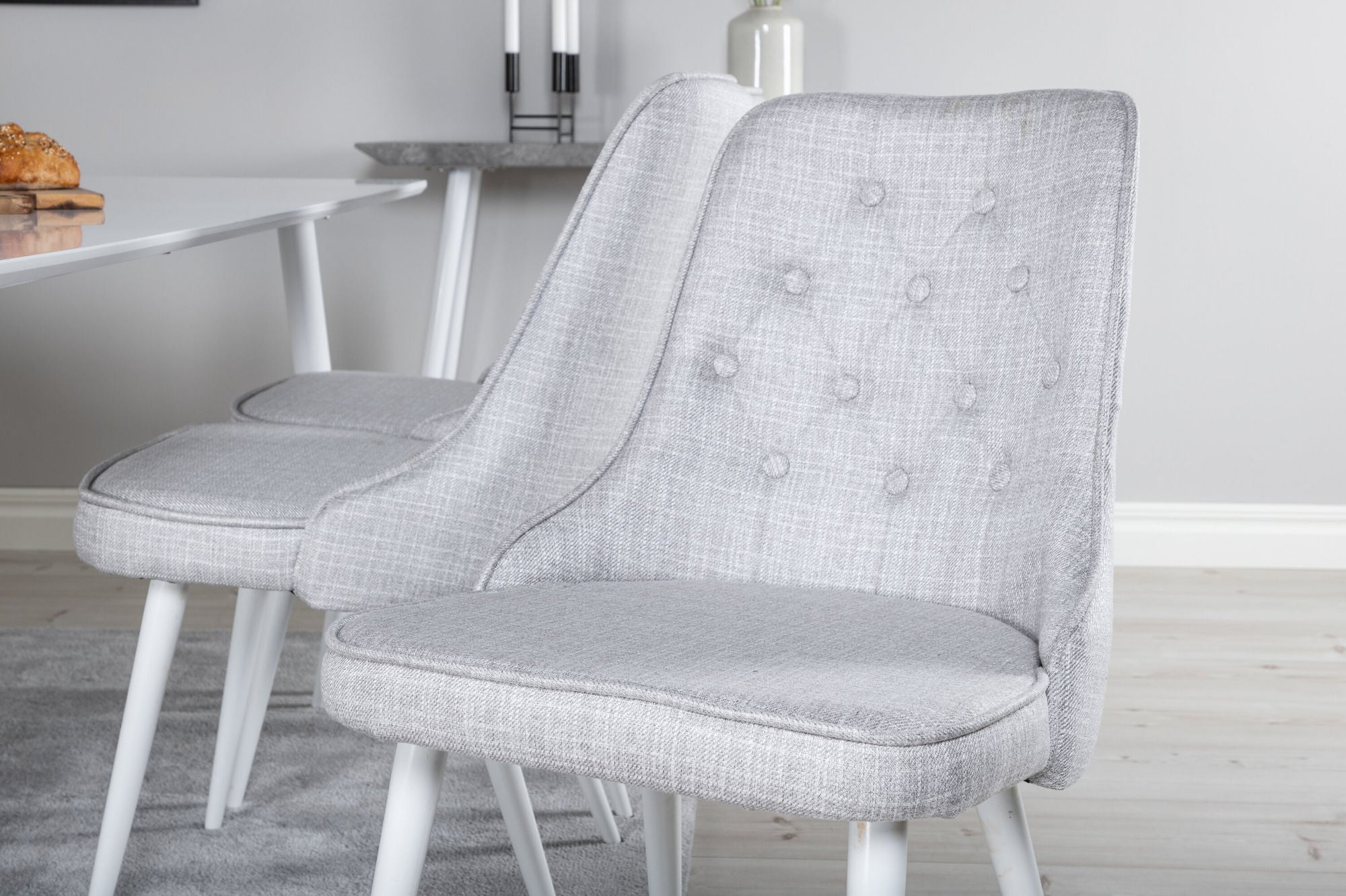 Venture Home Polar spisebord 180 cm - White top / White Legs+Velvet Deluxe Spisebordsstol -