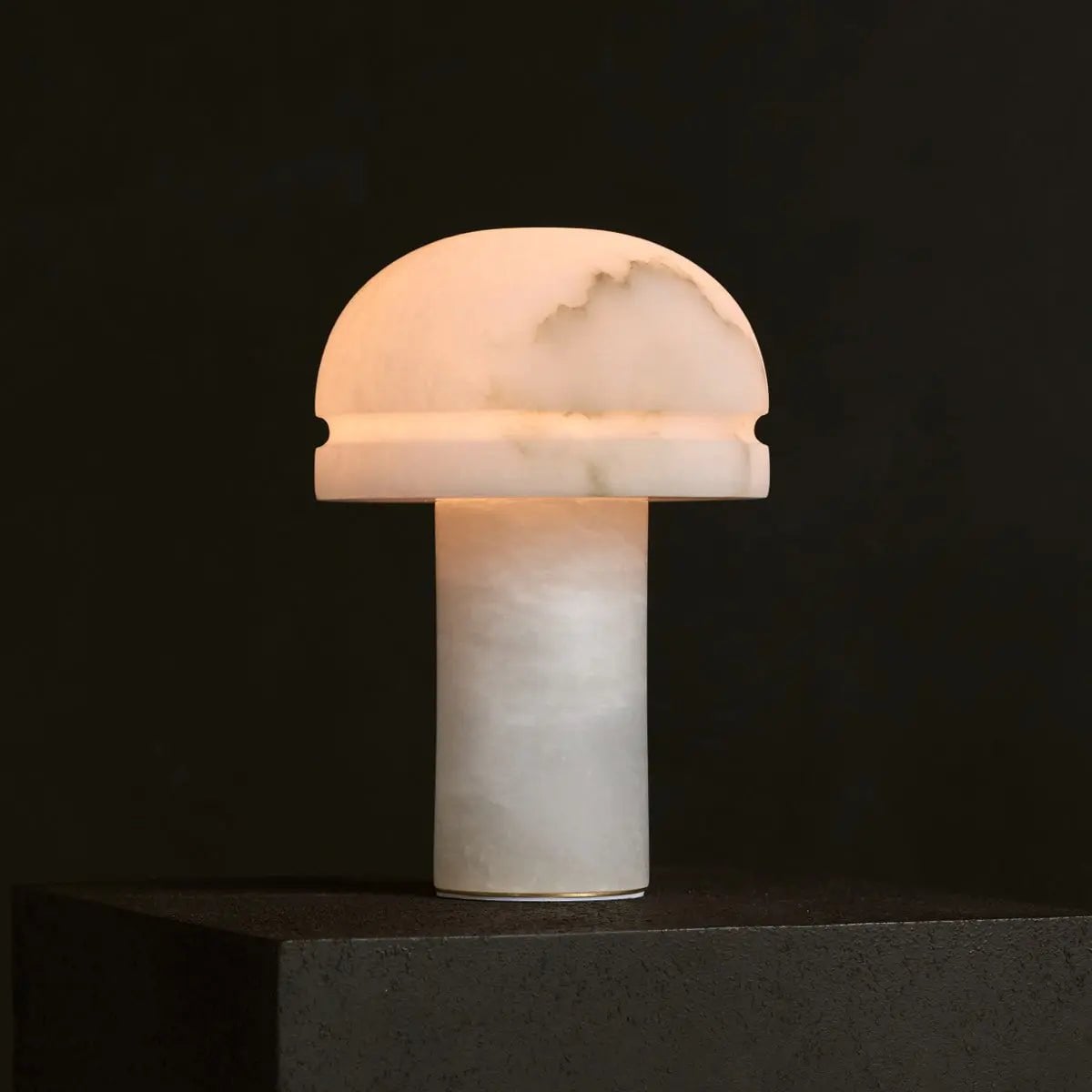 Leonardo Alabaster Bordlampe