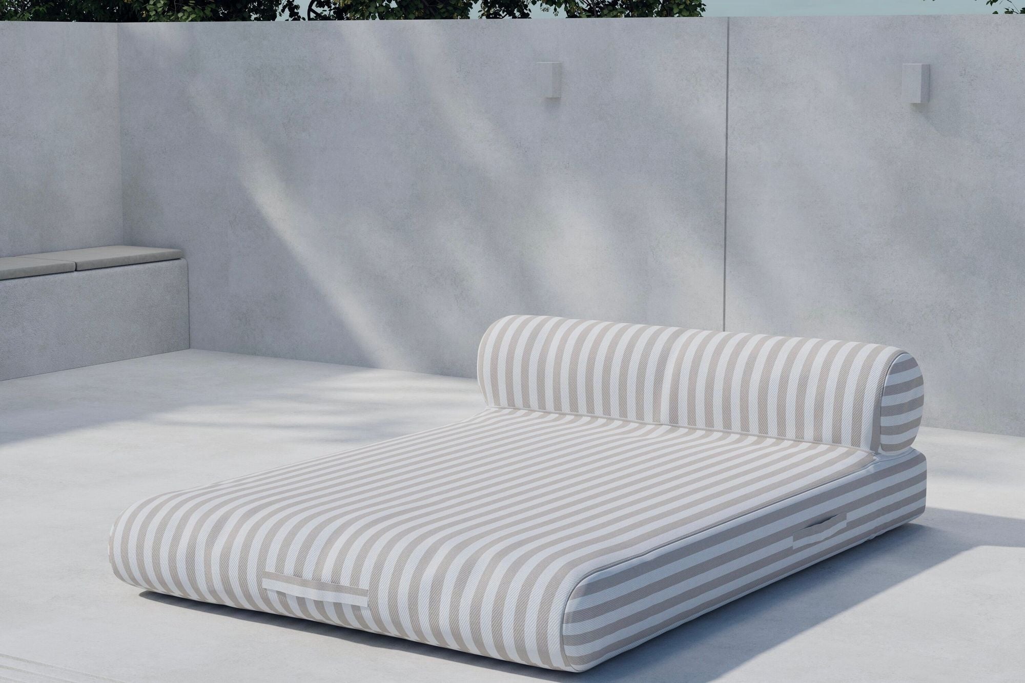 Venture Home Redang Inflabord Lounger 188x135x22+D29 cm - White / Beige Striped