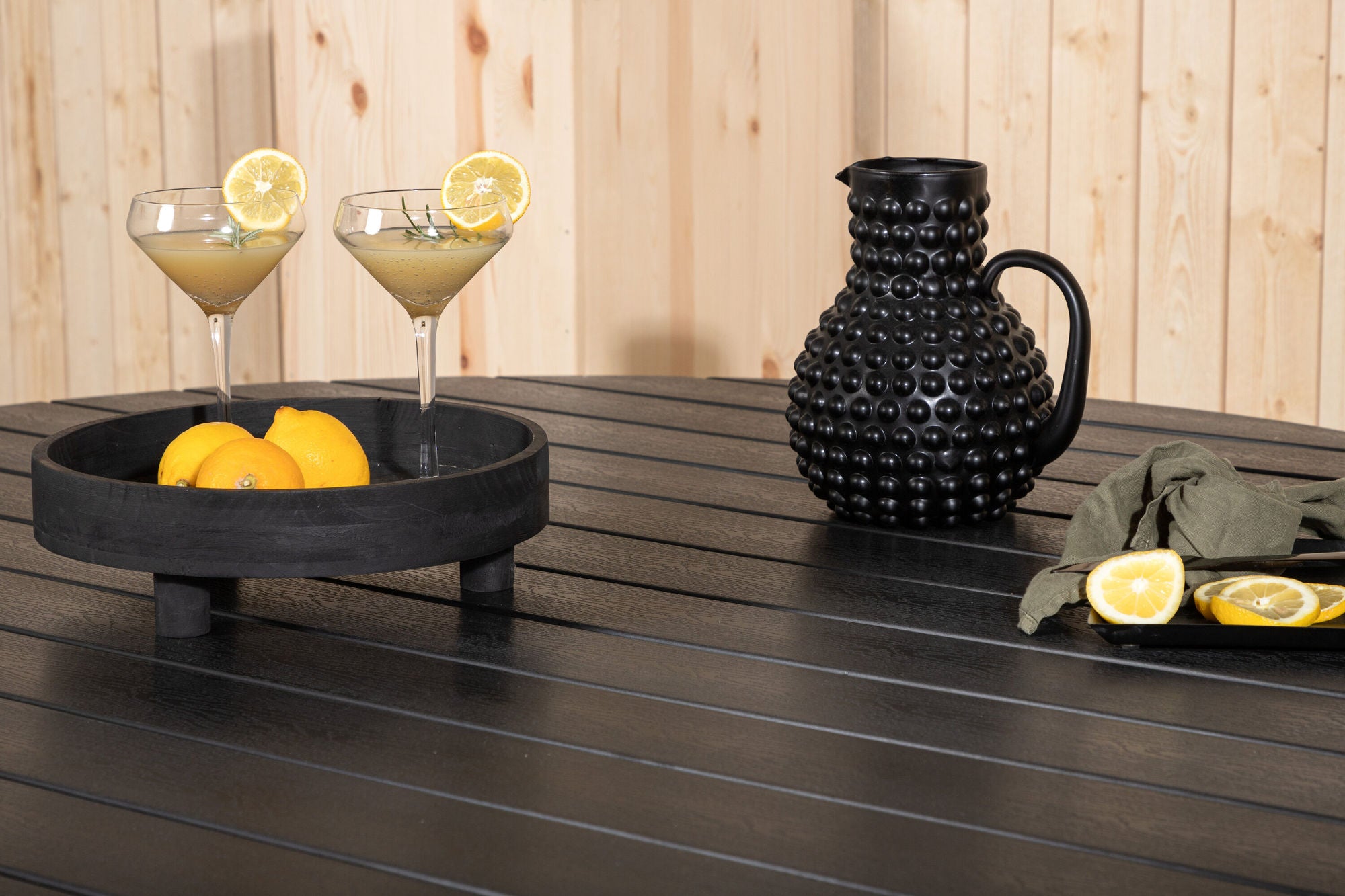 Venture Home Break - spisebord rund- Black / Black - Alu / Aintwood - 150ø