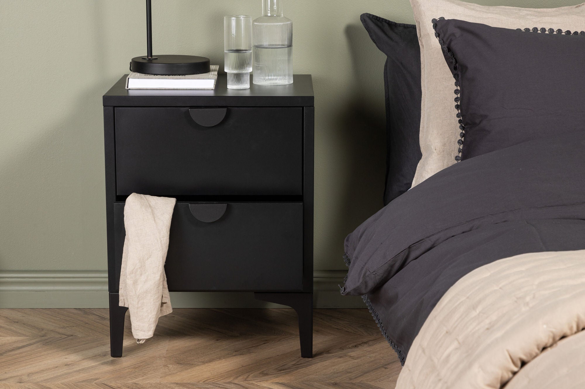 Venture Home Piring 2 Drawer - Black / Black