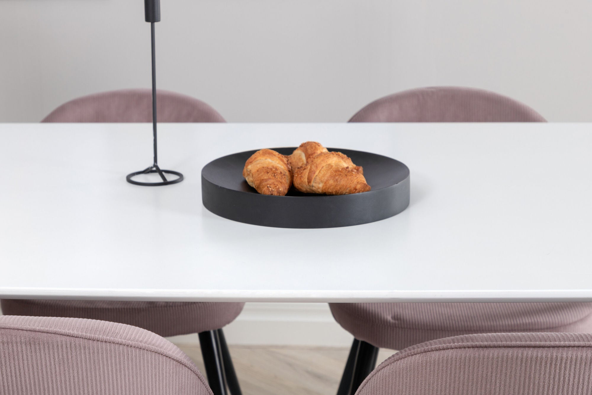 Venture Home Polar Elips Matbord - Svart / Vit - 240*100*H75 +Velvet Spisebordsstol Corduroy - Pink / Black _6