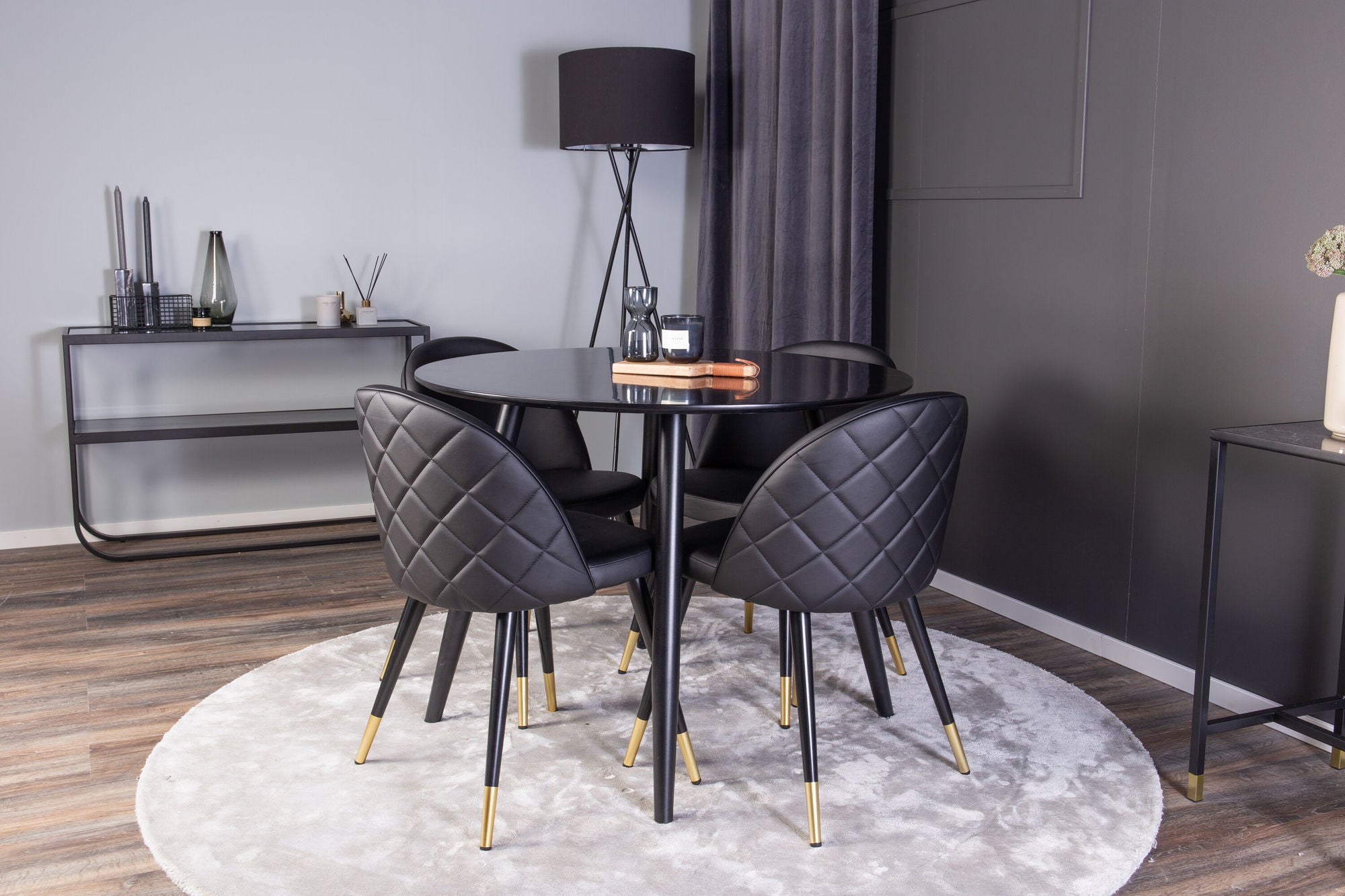 Venture Home Plaza Runt Matbord - Svart / Svart - ø100*H75 +Velvet dining chair brass w. stiches in back - Black / PU _4