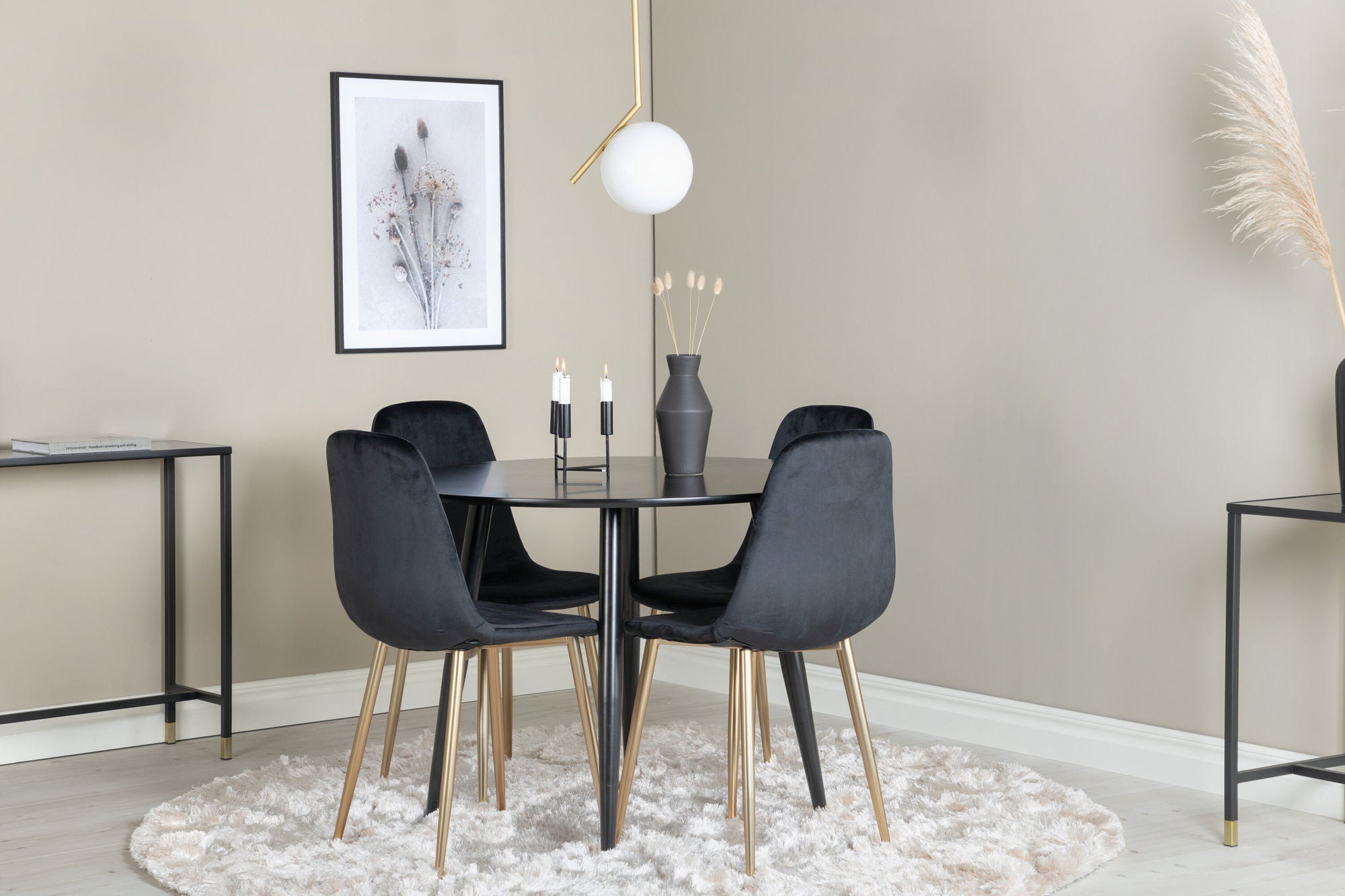 Venture Home Plaza Runt Matbord - Svart / Svart - ø100*H75 +Polar stol - Black Velvet / Matt brass leg _4