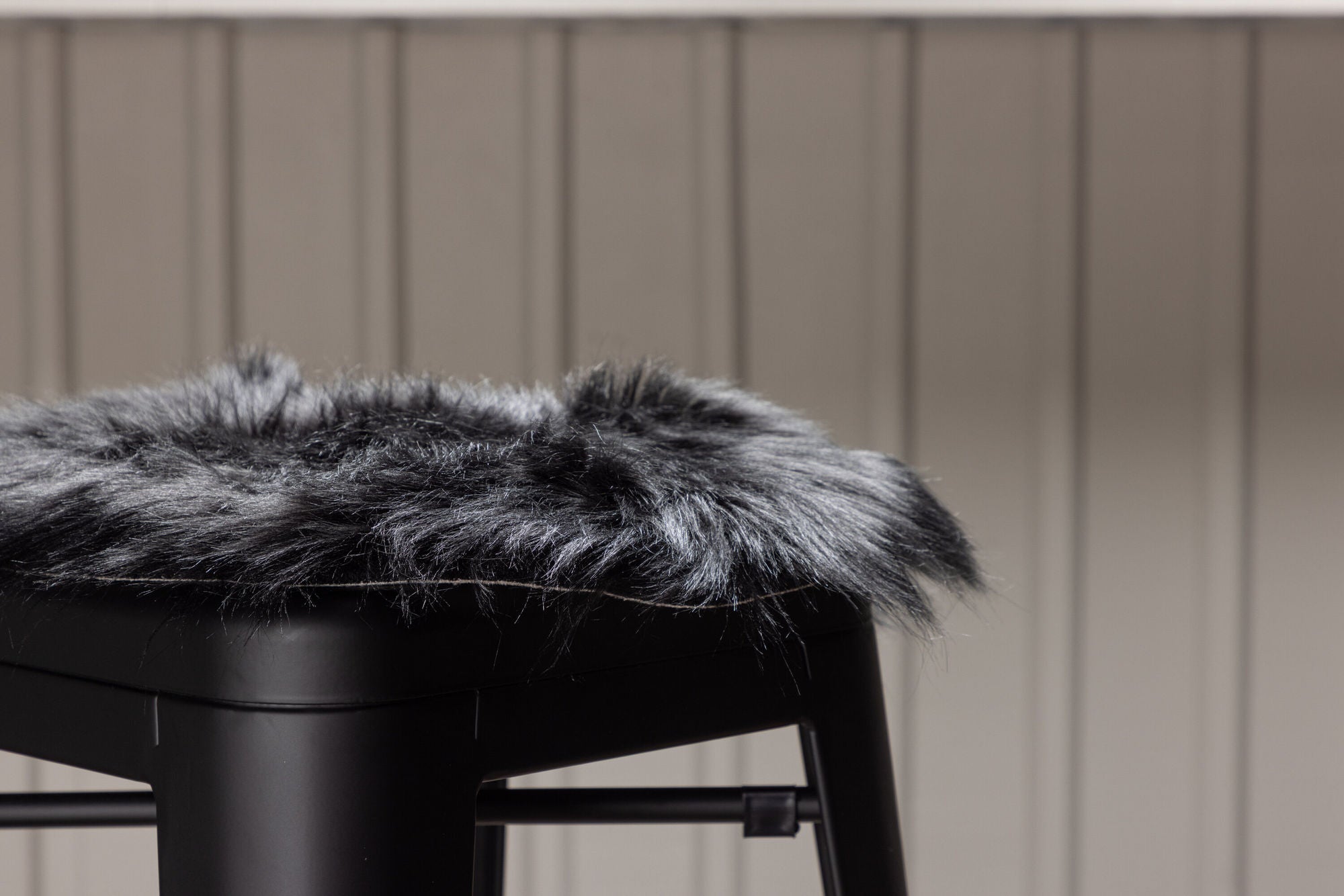Venture Home Katy Polyester Fake Fur - 34*34- -rund-Black