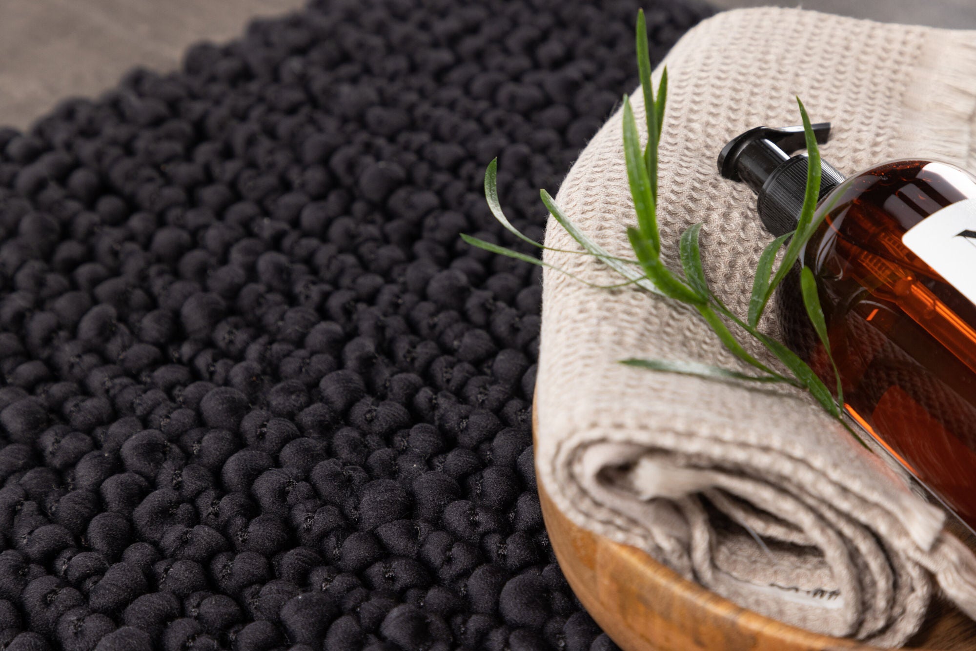 Venture Home Wilmer Polyester/Cotton - 50*80-  -Rectangular-Black