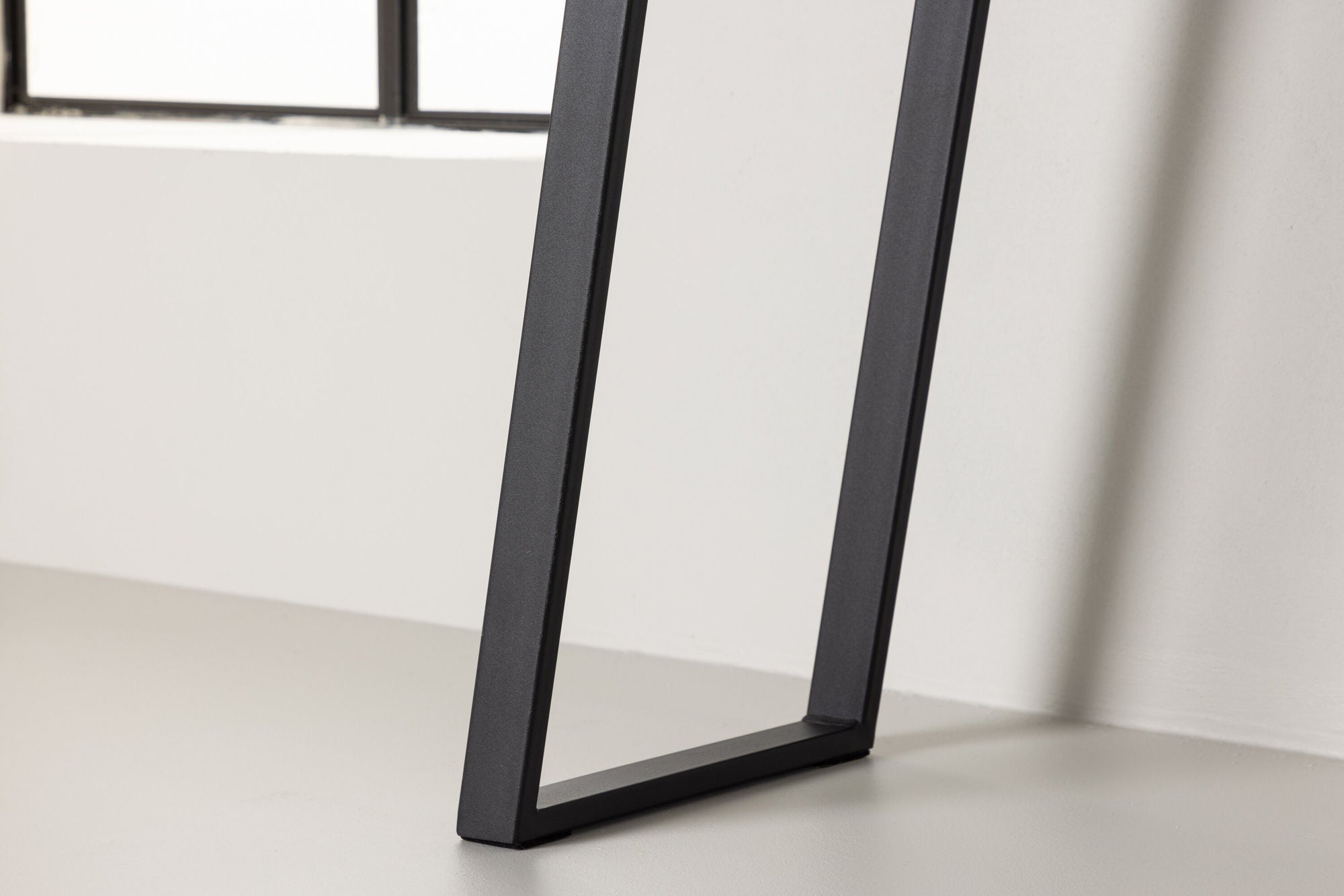 Venture Home Horten skrivebord - Chrome -silver / Clear glass Glass