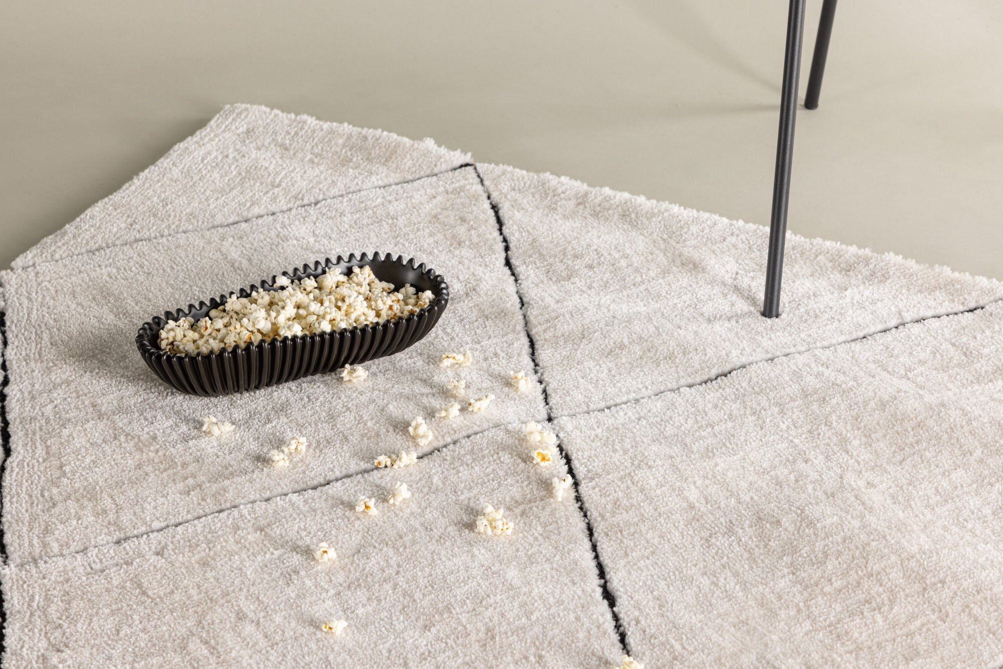 Venture Home Patrik Polyester Shaggy - 290*200-  -Rectangular-White/Black