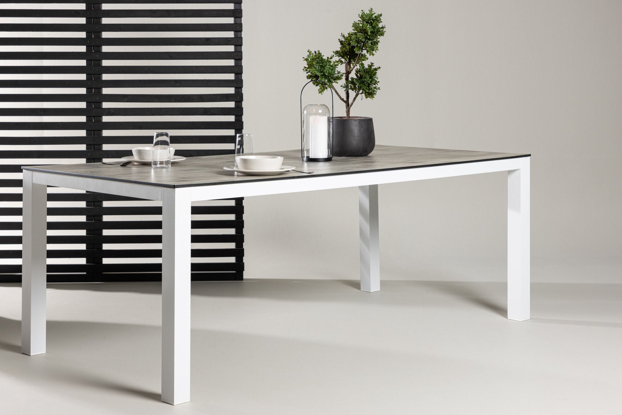 Venture Home Llama spisebord 205*100 - White Alu / Grey HPL