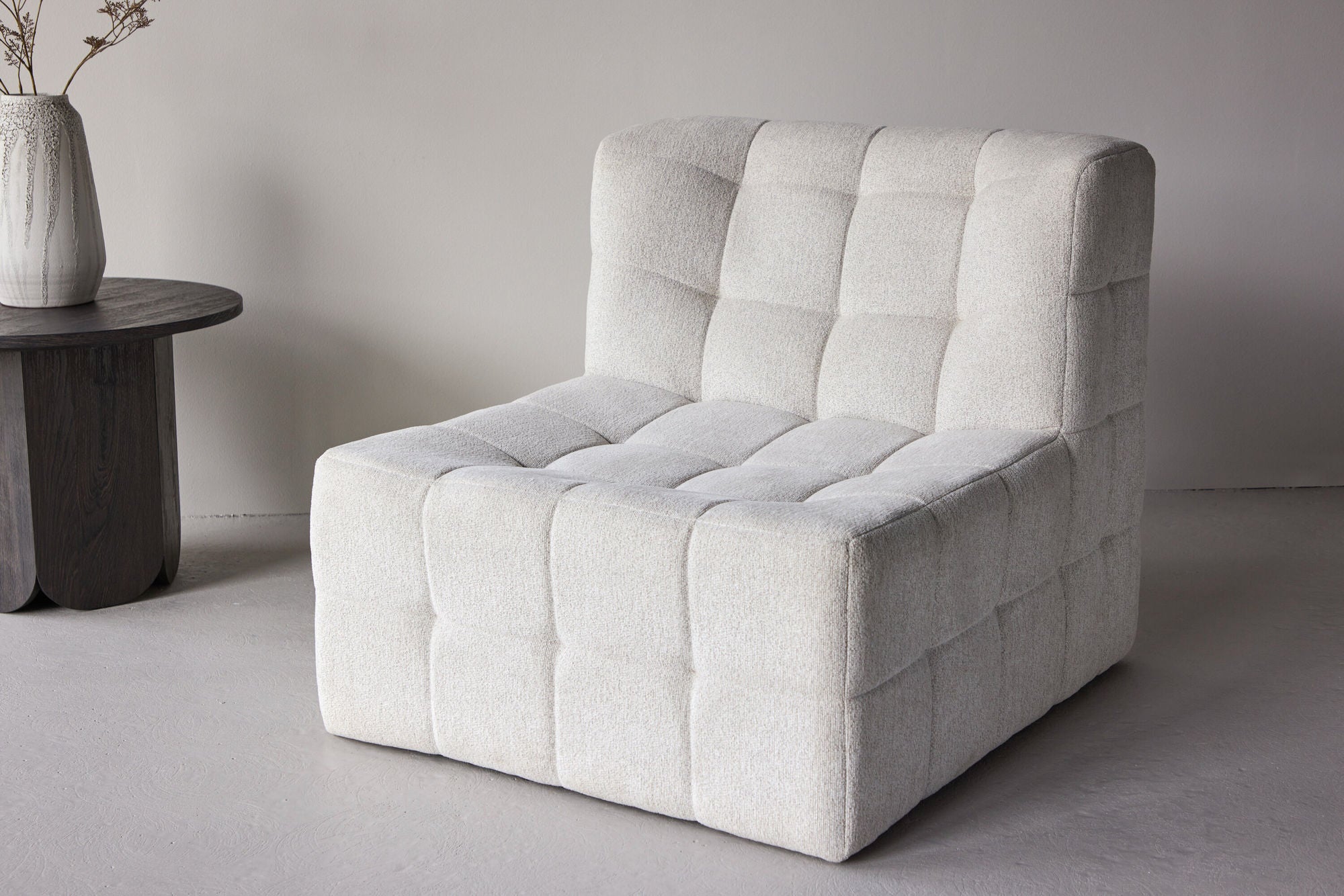 Venture Home Malou 1-Seat Sofa - Metal frame / Beige Fabric