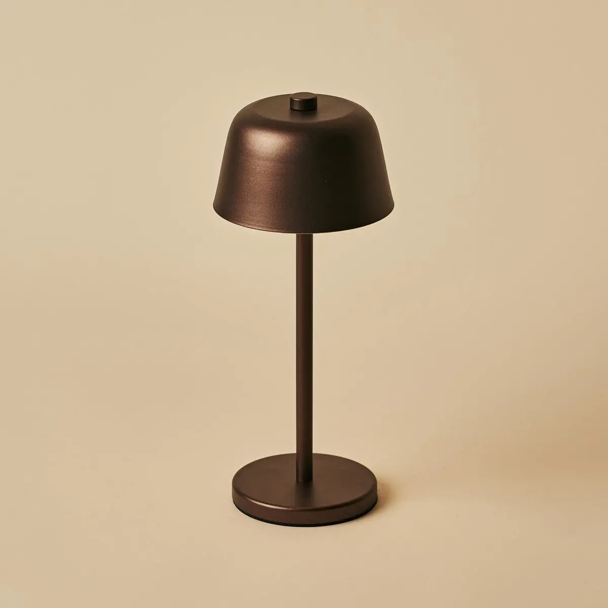 Anton Espresso Brun genopladelig bordlampe