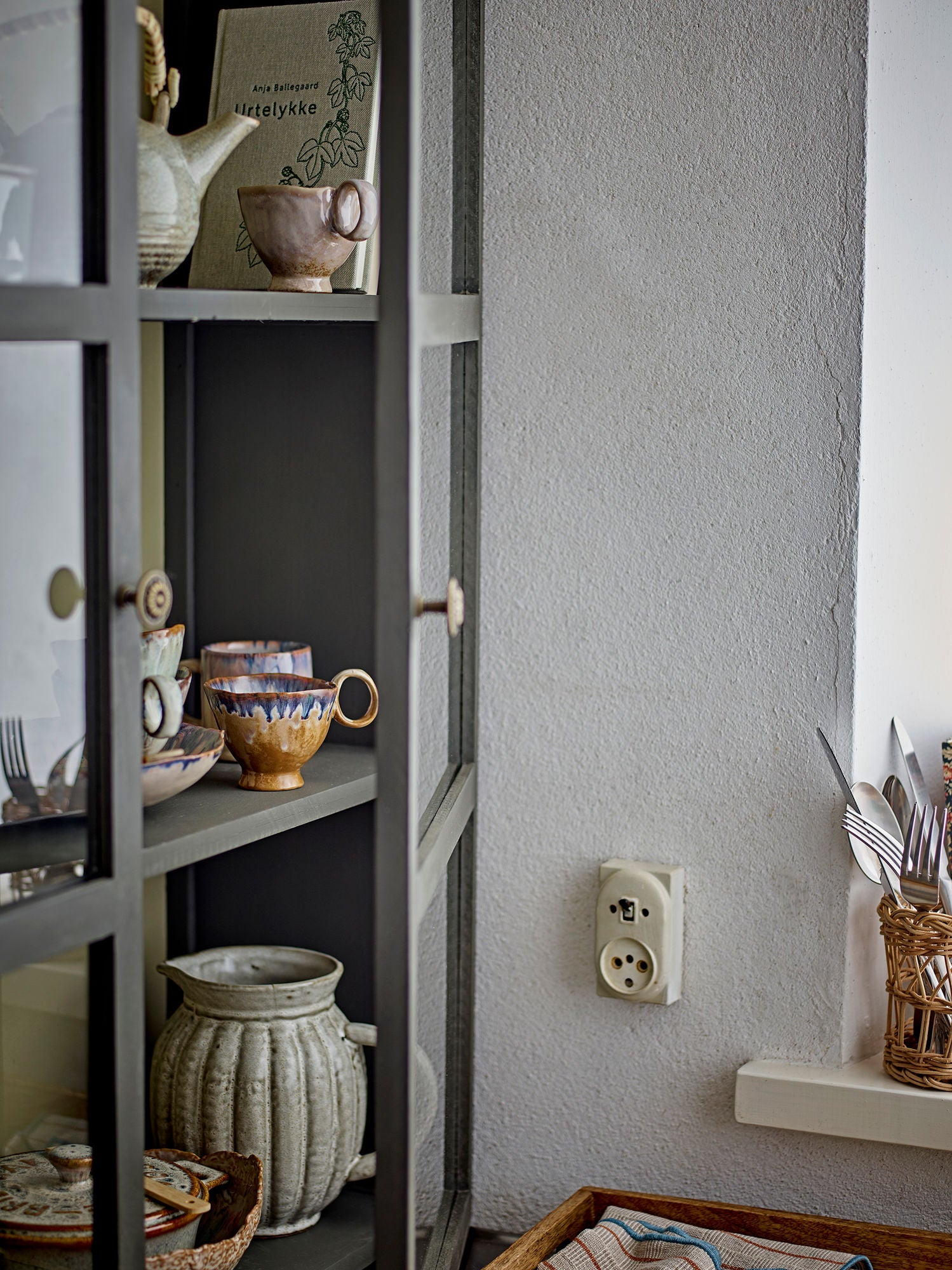 Bloomingville Tone Skab, Grå, Fyrretræ