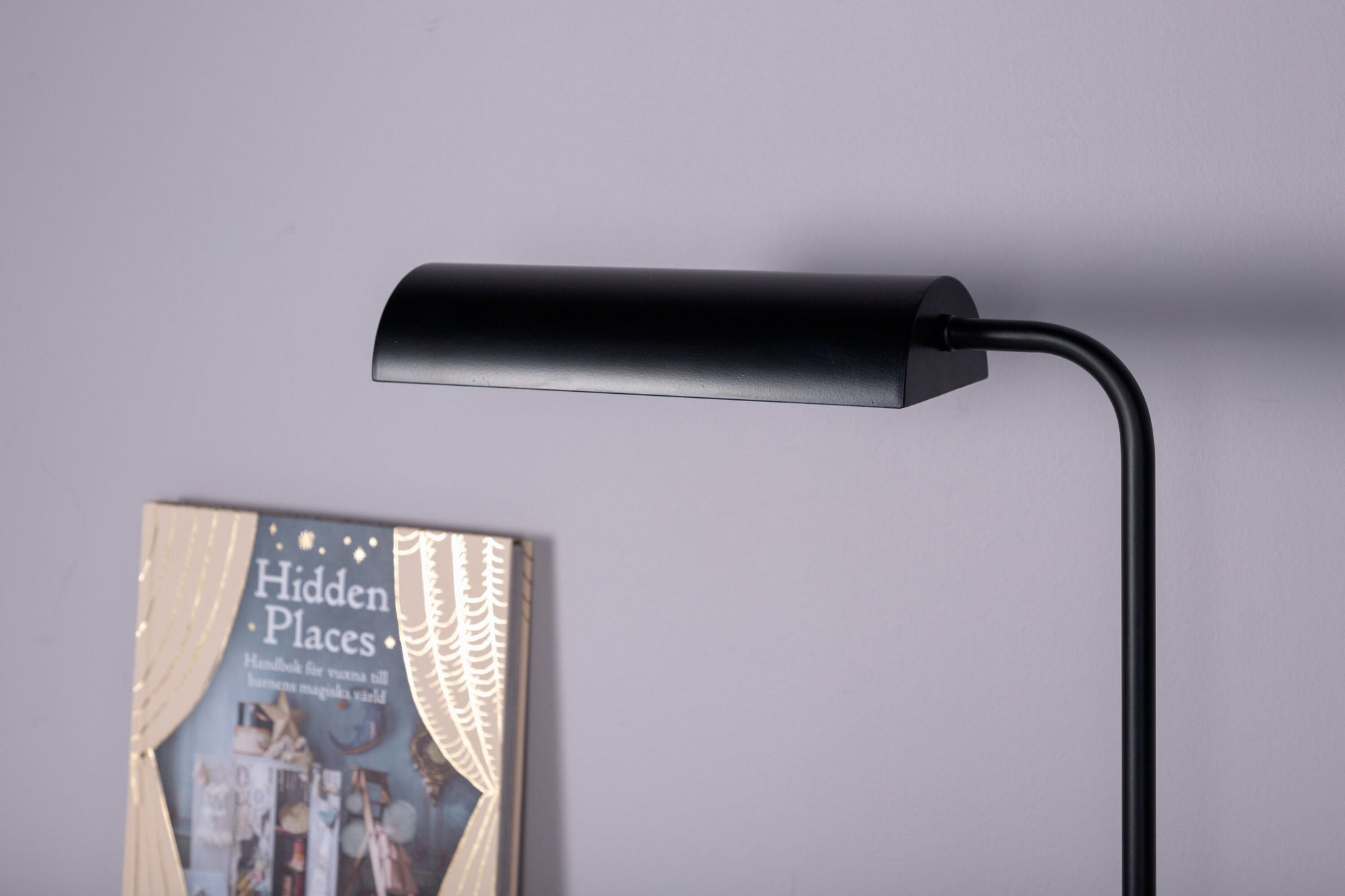 Venture Home Harmonica -bord lampe - Black / Black/Black / Black
