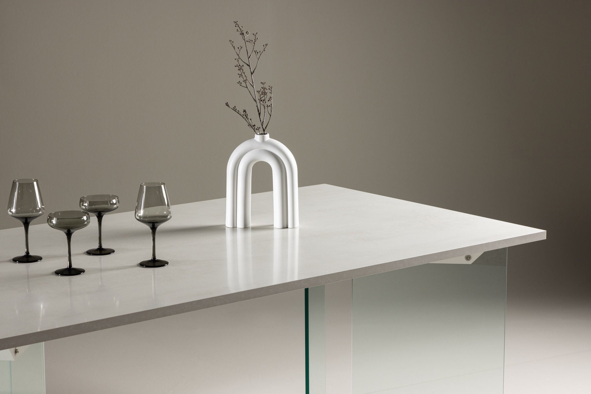Venture Home Ester spisebord 100x180 cm - Glass / Concretelook