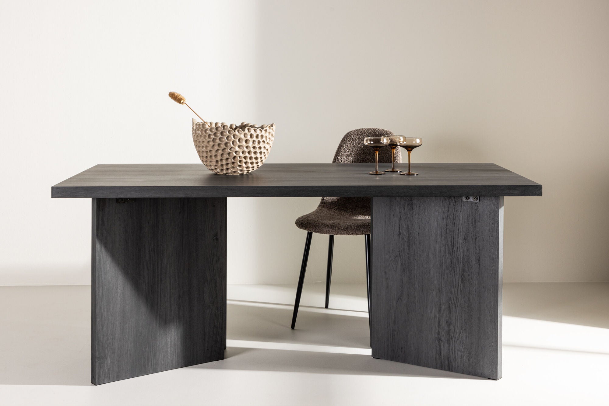 Vind Bassholmen spisebord 90x180 cm - Black