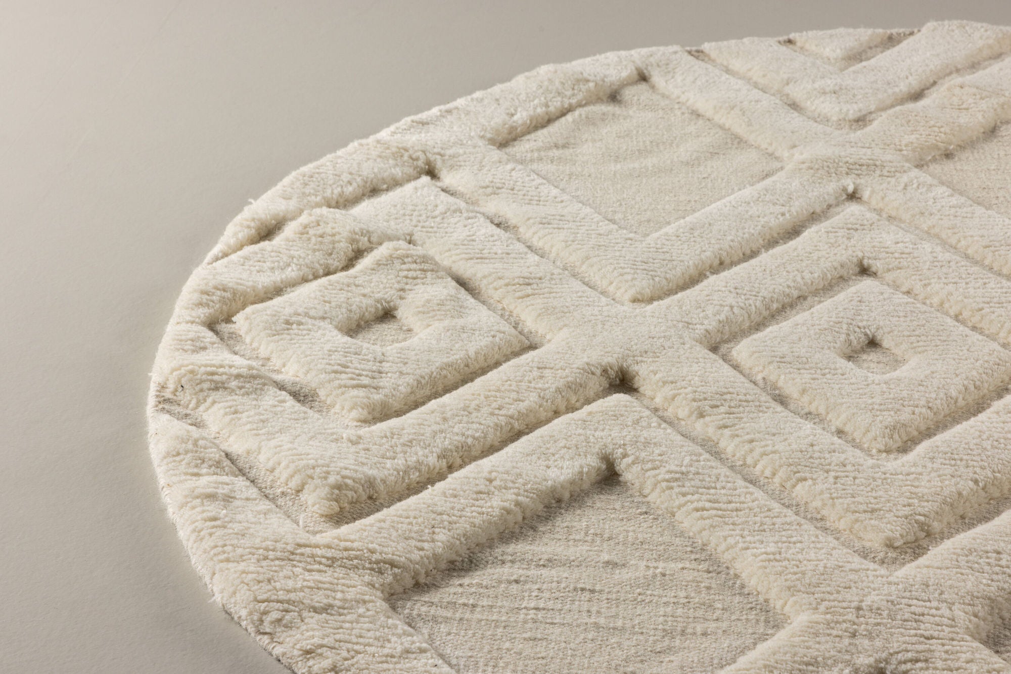 Vind Dahlia Wool - 200*200- -rund-White