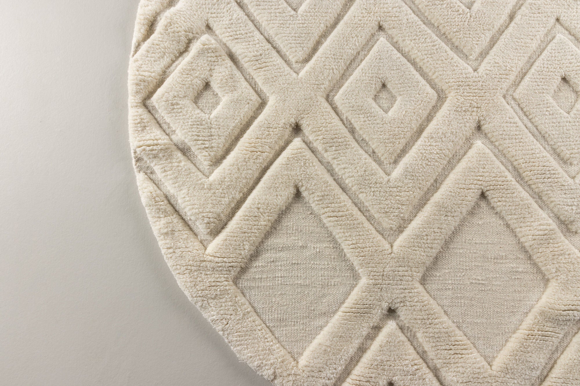 Vind Dahlia Wool - 200*200- -rund-White
