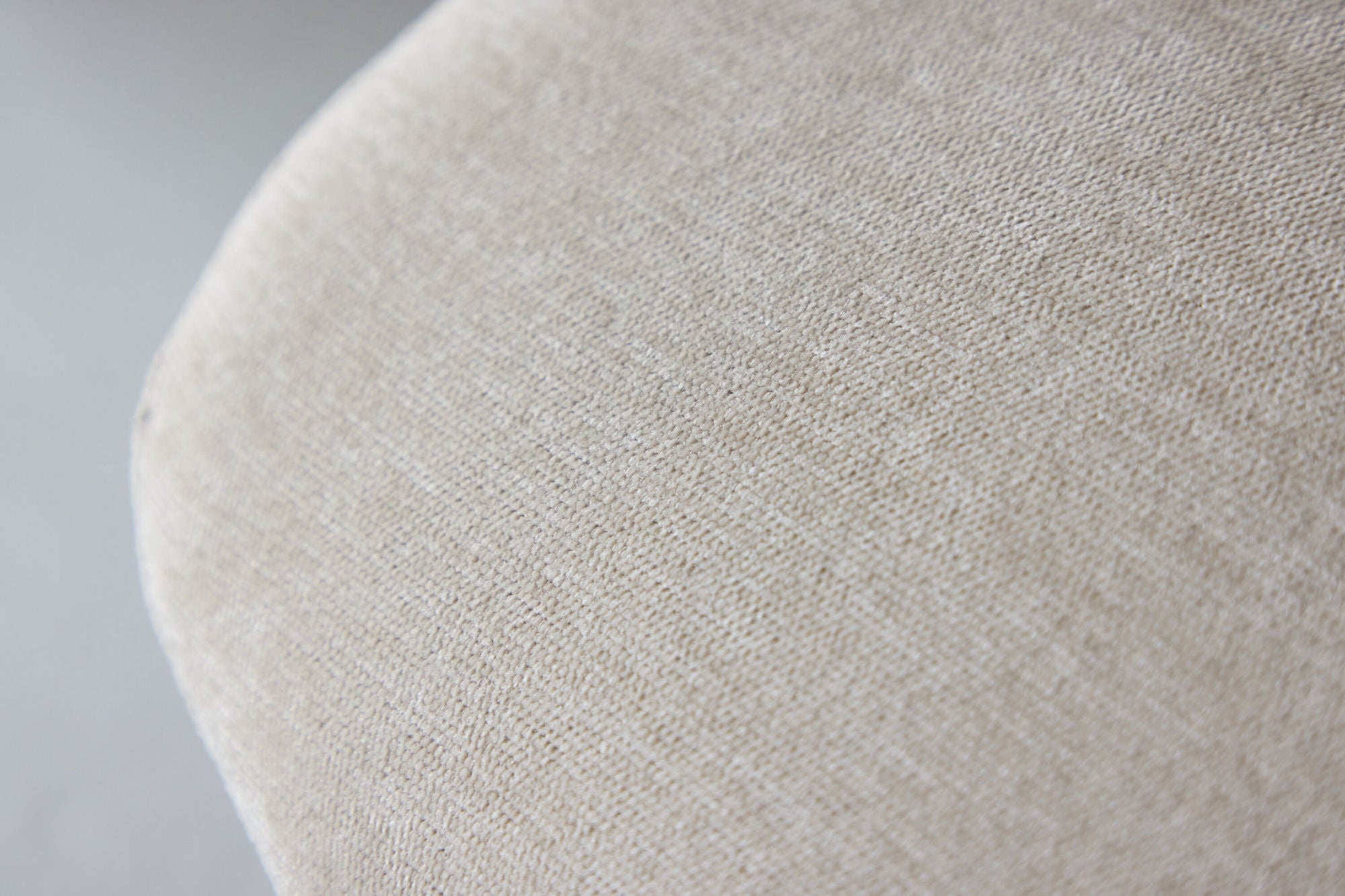 Venture Home Rile Armchair - Whitewash/ Beige