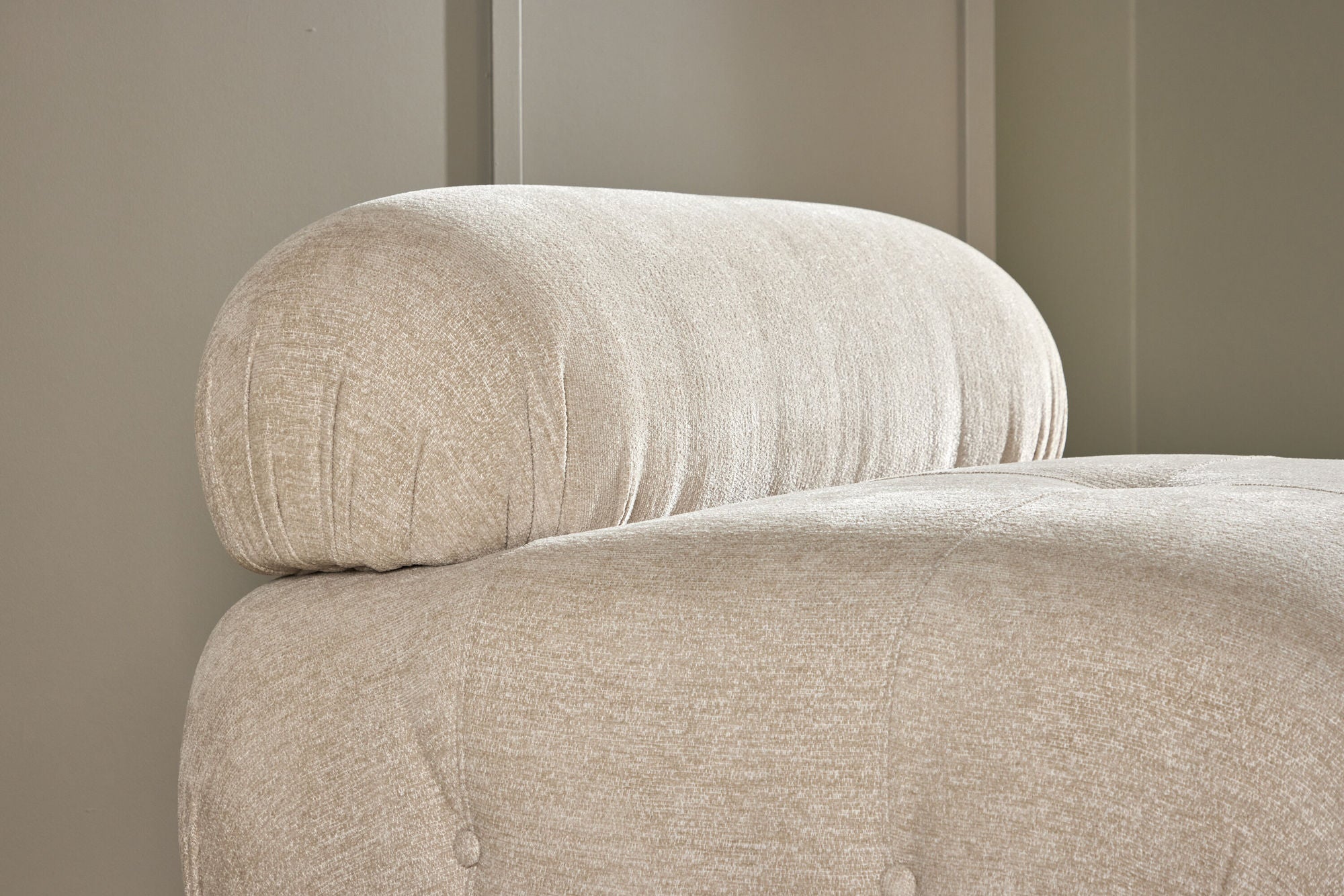 Venture Home Mika Module Sofa - Middle - Beige /