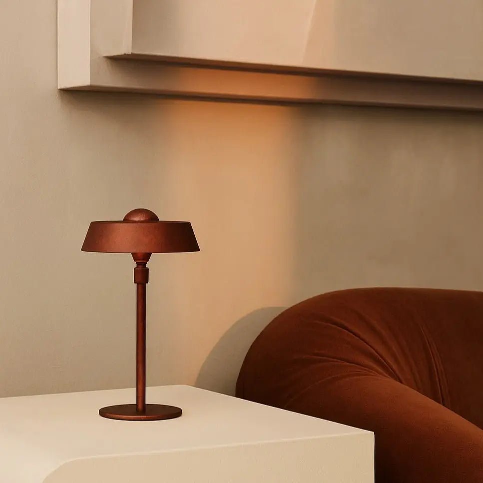 Luca Bronze USB genopladelig bordlampe