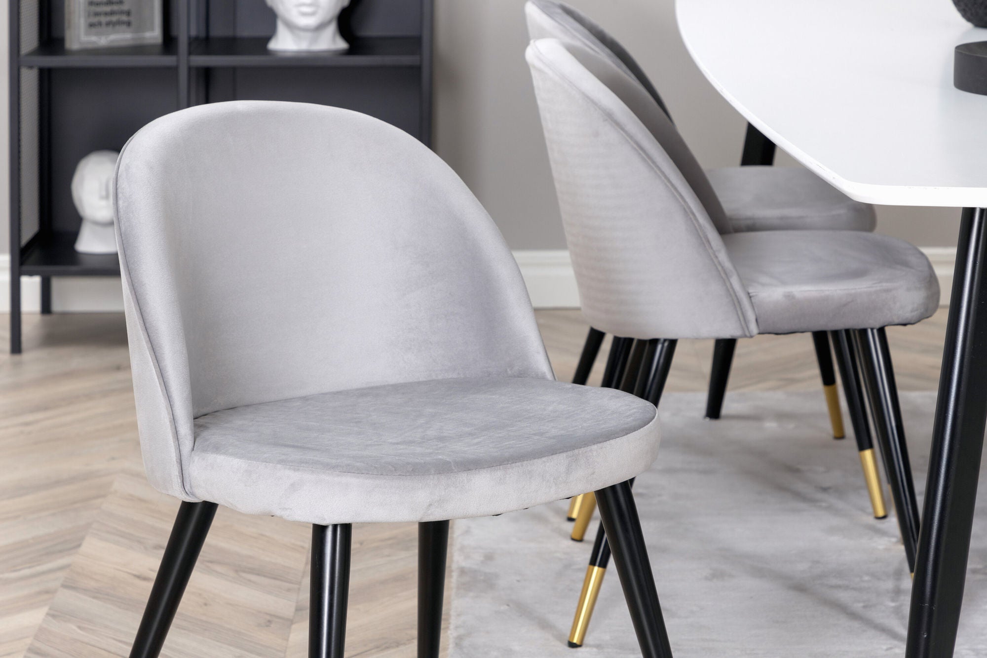 Venture Home Polar Elips Matbord - Svart / Vit - 240*100*H75 +Velvet Spisebordsstol Brass - Light Grey / Black _6