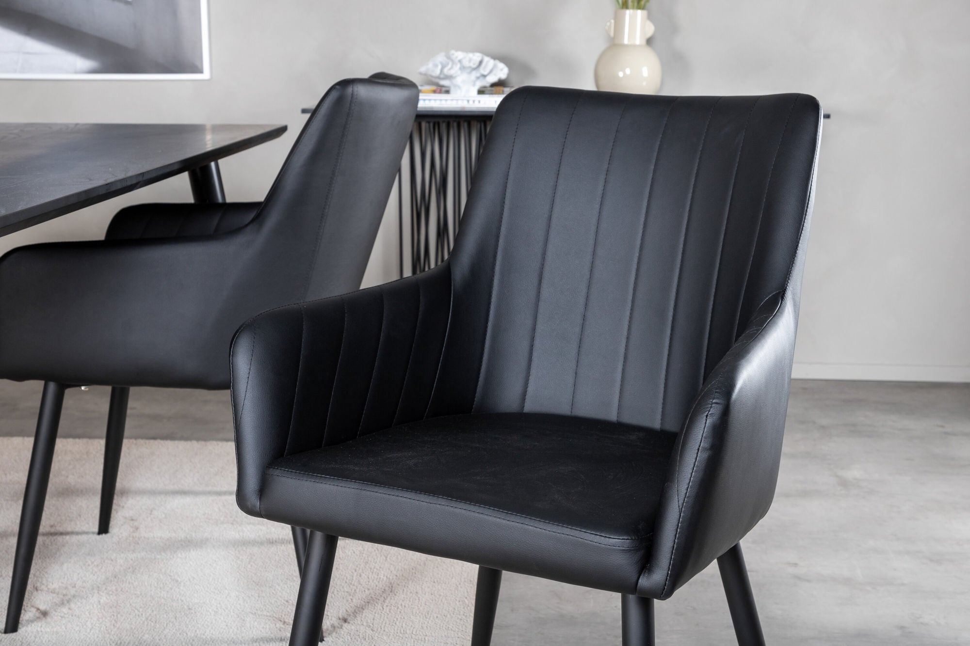 Venture Home Dipp spisebord - 180*90cm - Black Veneer / all black legs +Comfort - Dining chair 2-pack - black/Black _4