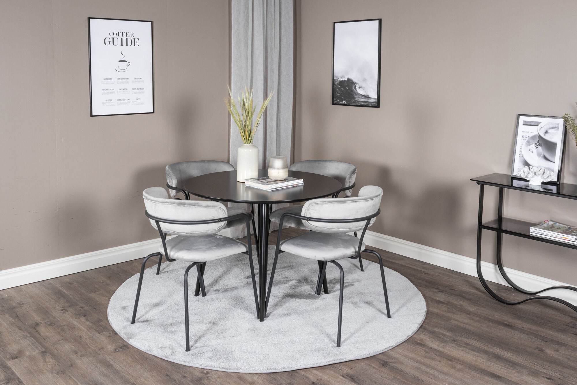 Venture Home Plaza Runt Matbord - Svart / Svart - ø100*H75 +Arrow armchair - Black Legs - Grey Velvet _4