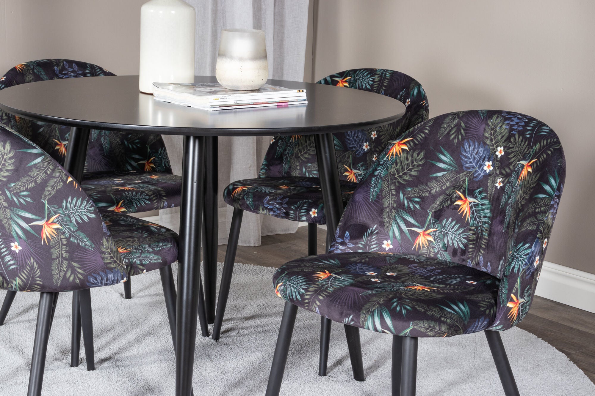 Venture Home Plaza Runt Matbord - Svart / Svart - ø100*H75 +Velvet Spisebordsstol - Black Flower fabric _4