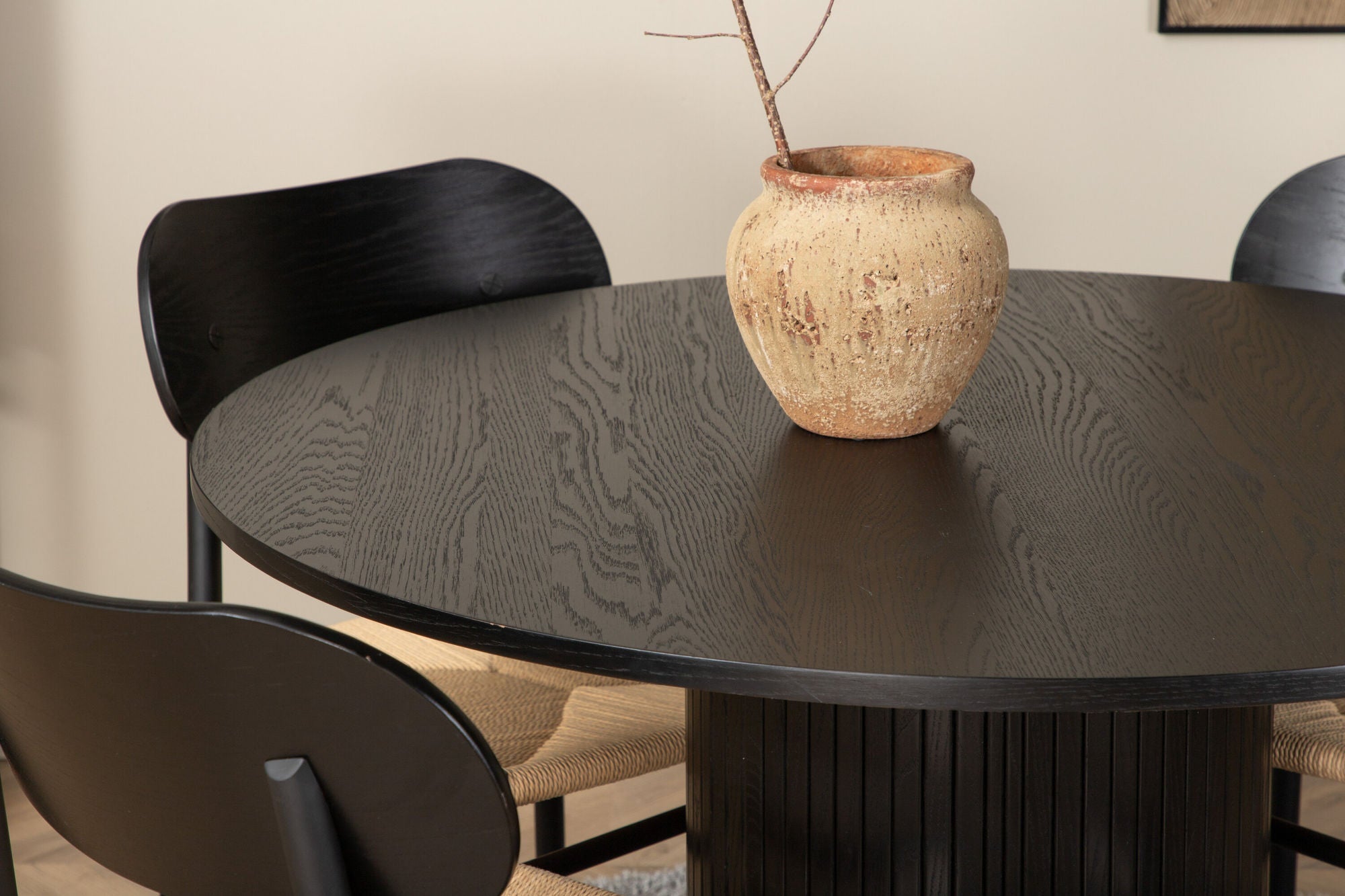 Venture Home Bianca rund spisebord - Black / Black Veneer +Polly Steel Spisebordsstol 2-pack, K/D, Black back light seat _4