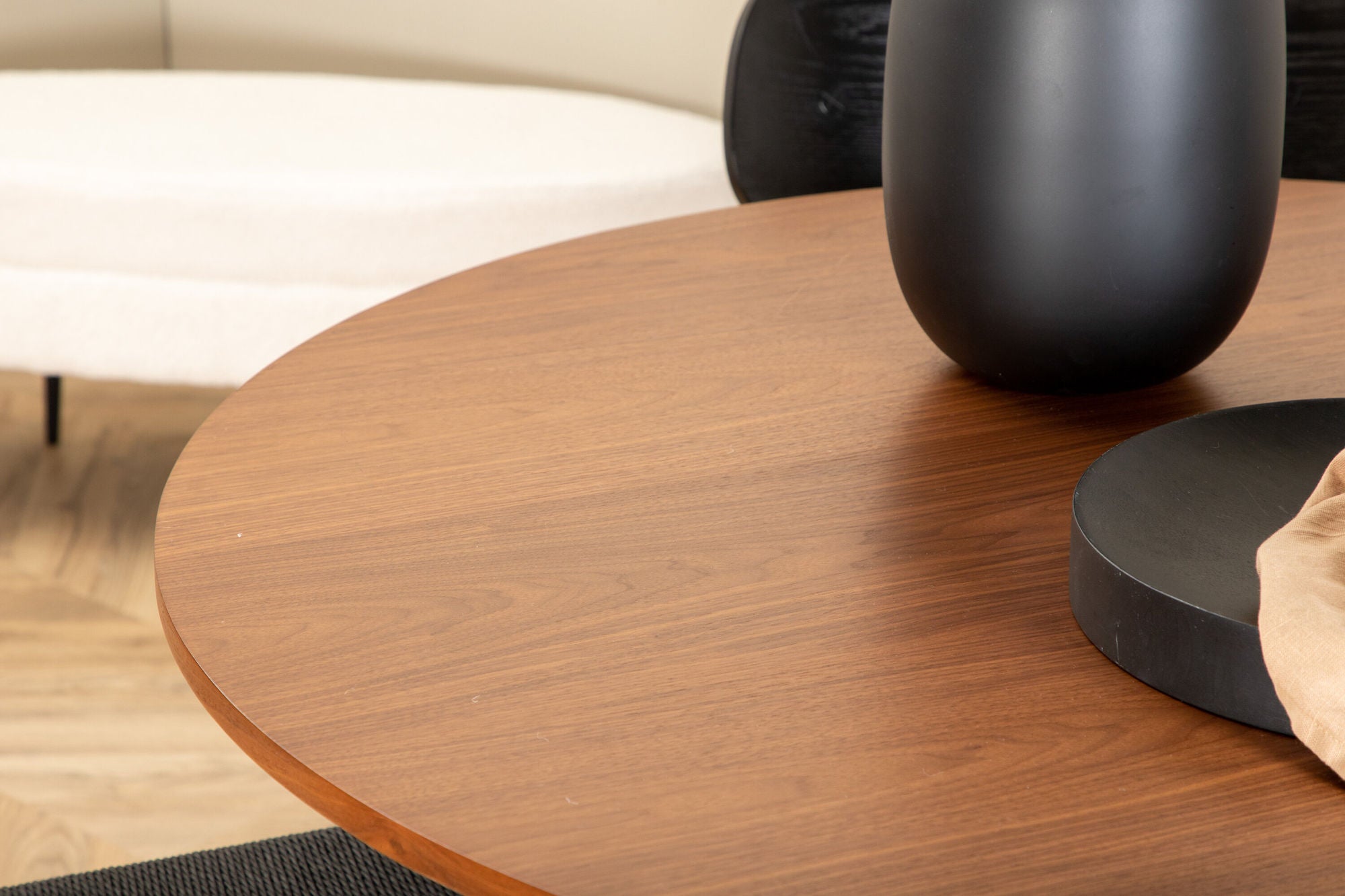 Venture Home Bianca rund spisebord - Walnut / Walnut Veneer +Polly Spisebordsstol 2-pack - Black / Black _4