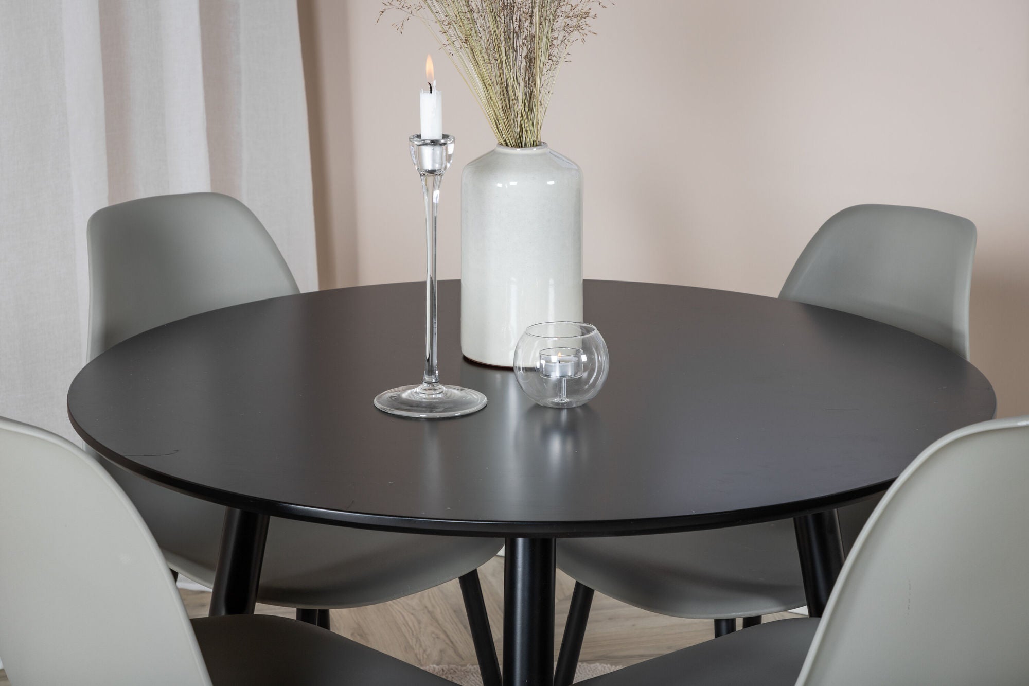 Venture Home Plaza Runt Matbord - Svart / Svart - ø100*H75 +Polar Plastic Spisebordsstol - Black Legs / Grey Plastic _4